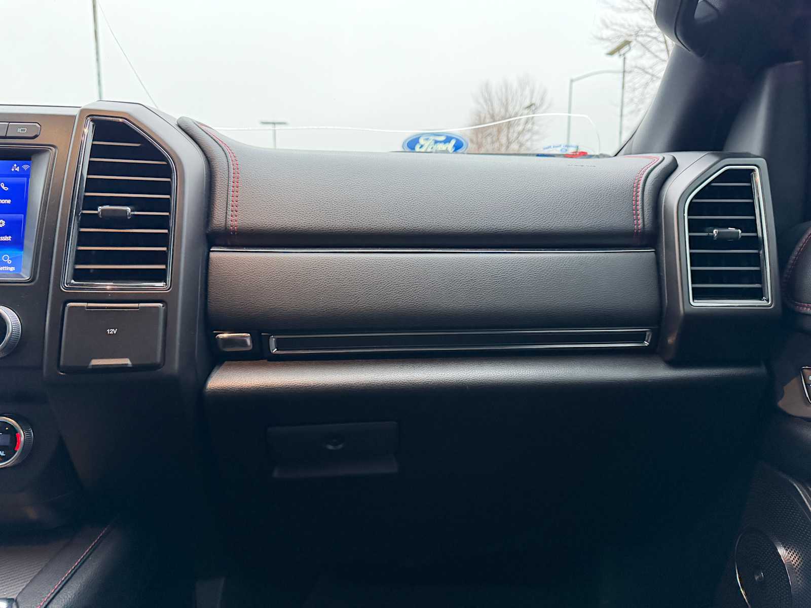 Thumbnail: 2021 Ford Expedition - 24