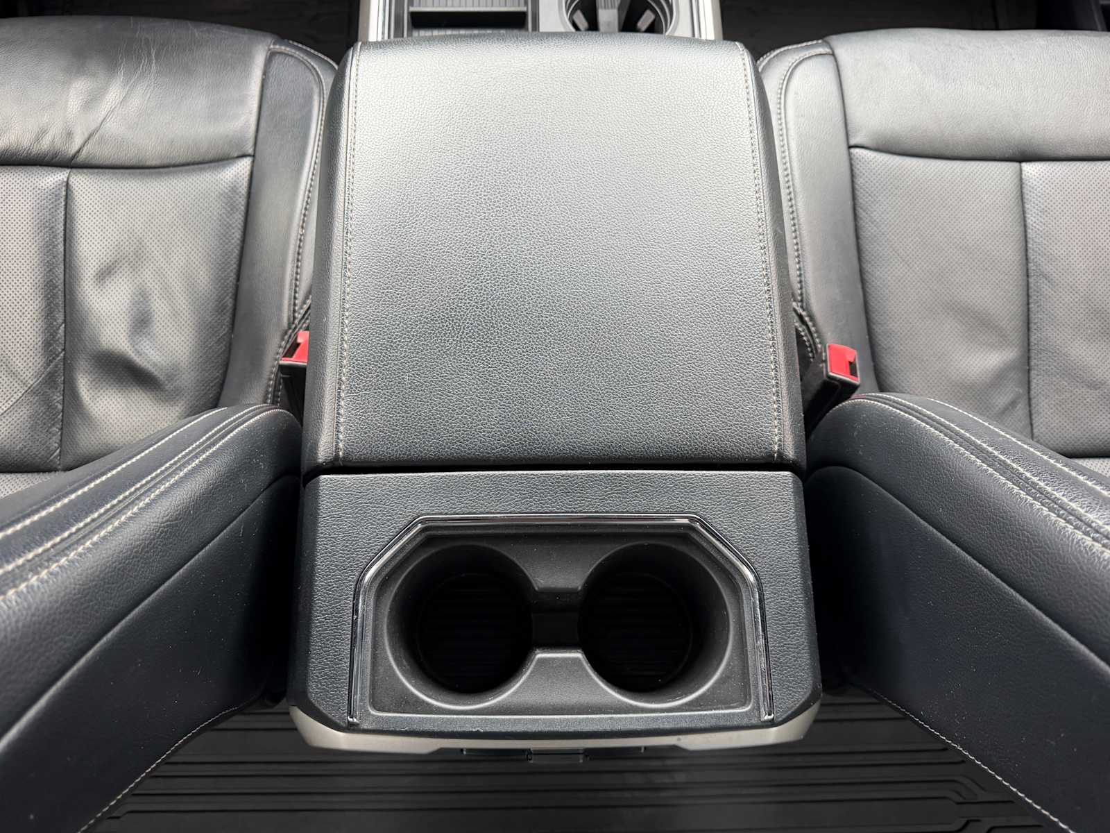 Thumbnail: 2022 Ford Econoline - 24