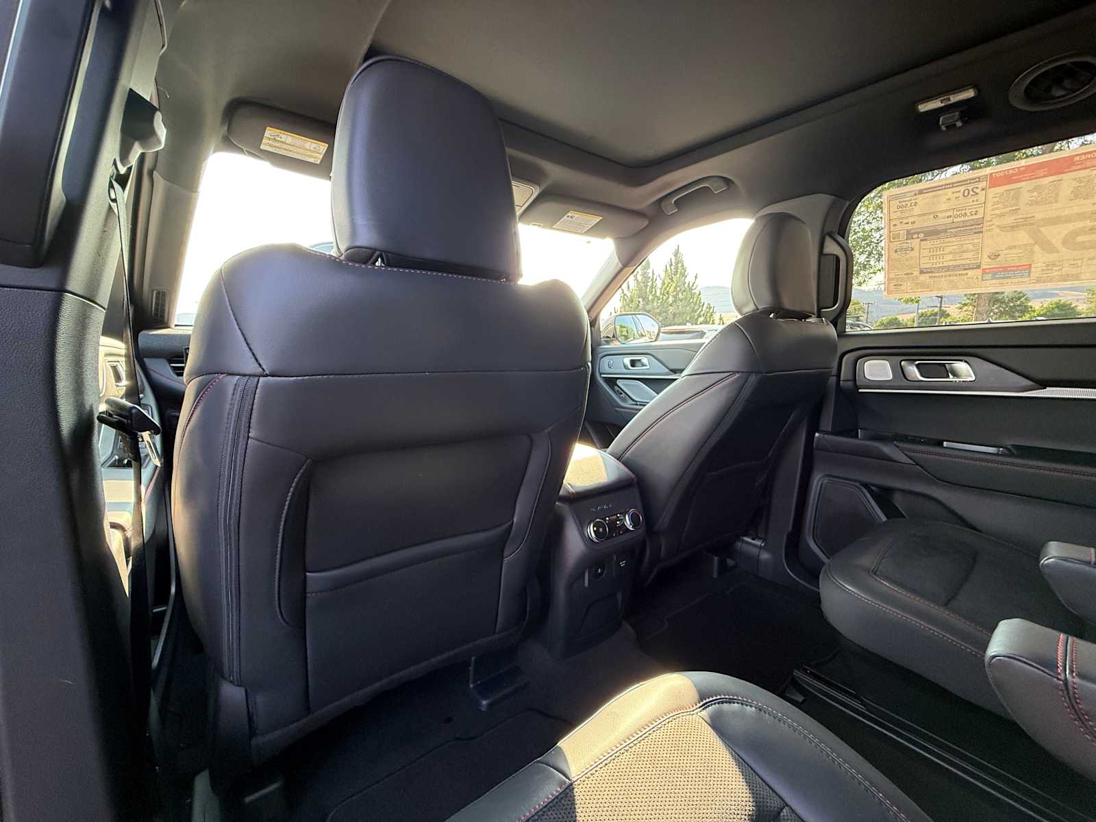 Thumbnail: 2025 Ford Explorer - 29