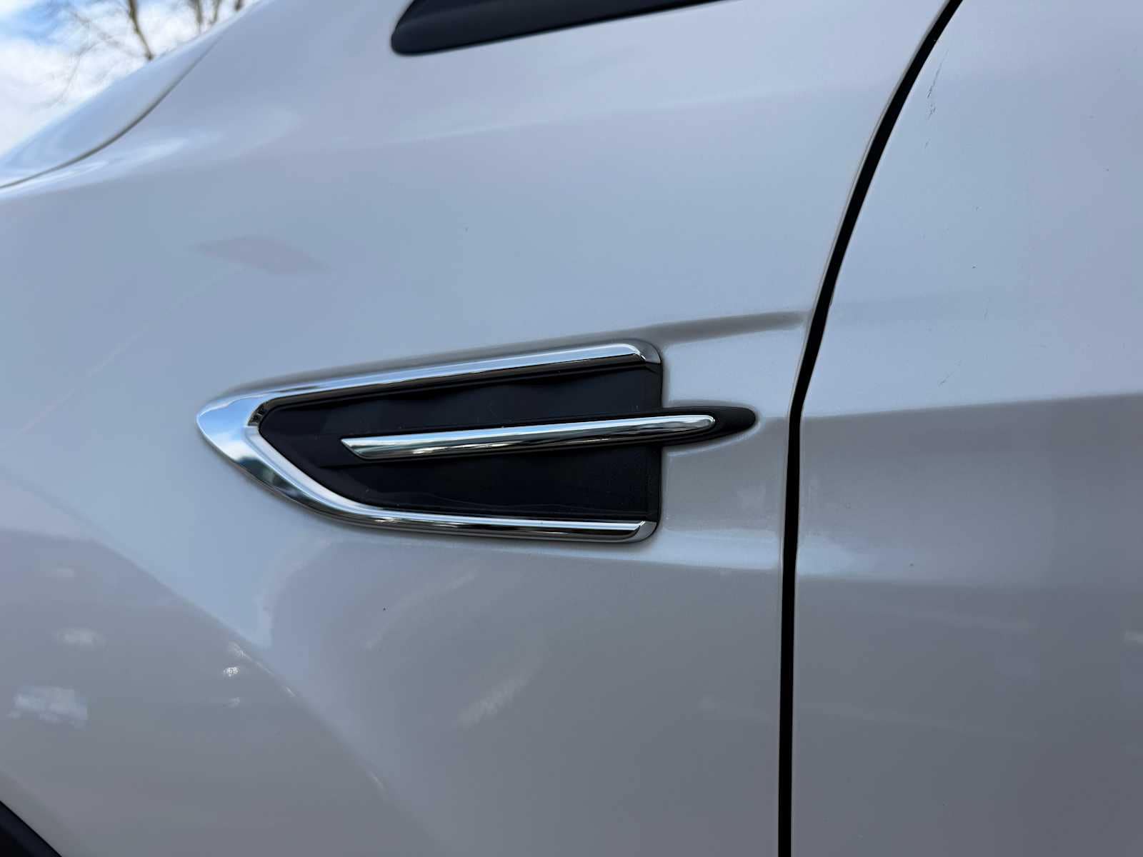 Thumbnail: 2017 Ford Escape - 28