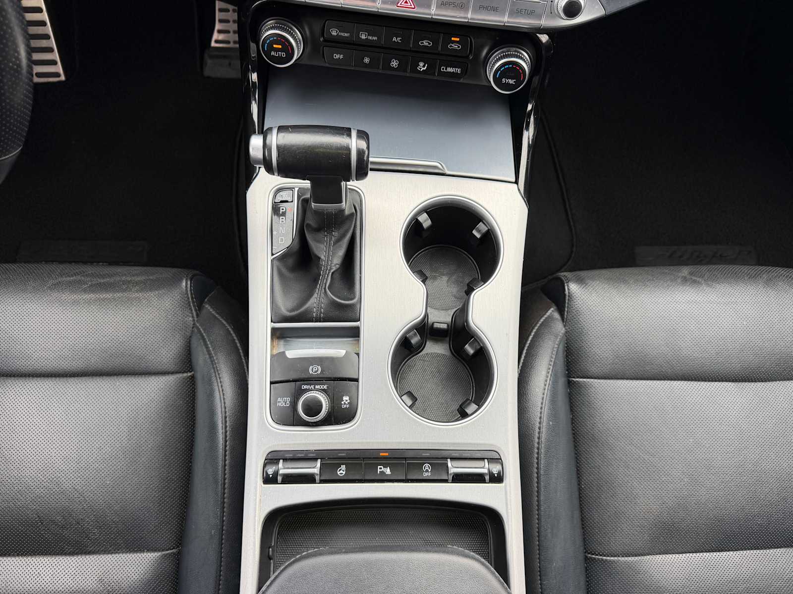 Thumbnail: 2019 Kia Stinger - 20