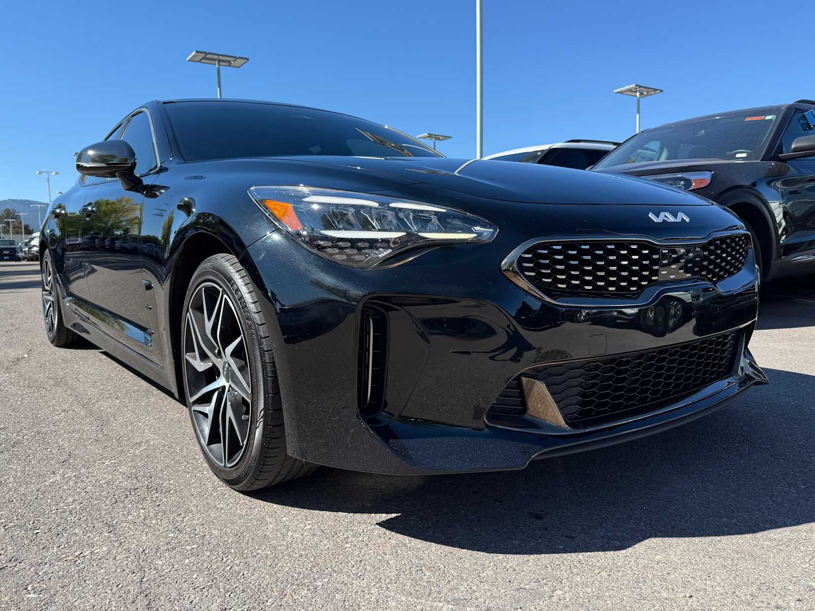 Thumbnail: 2022 Kia Stinger - 4