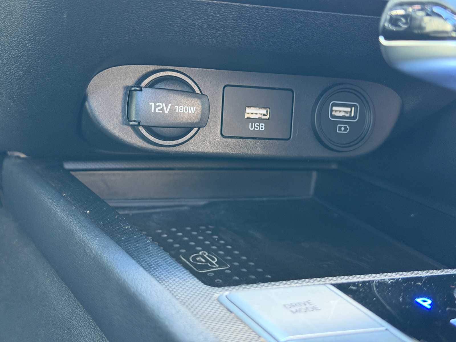 Thumbnail: 2021 Hyundai Elantra - 17