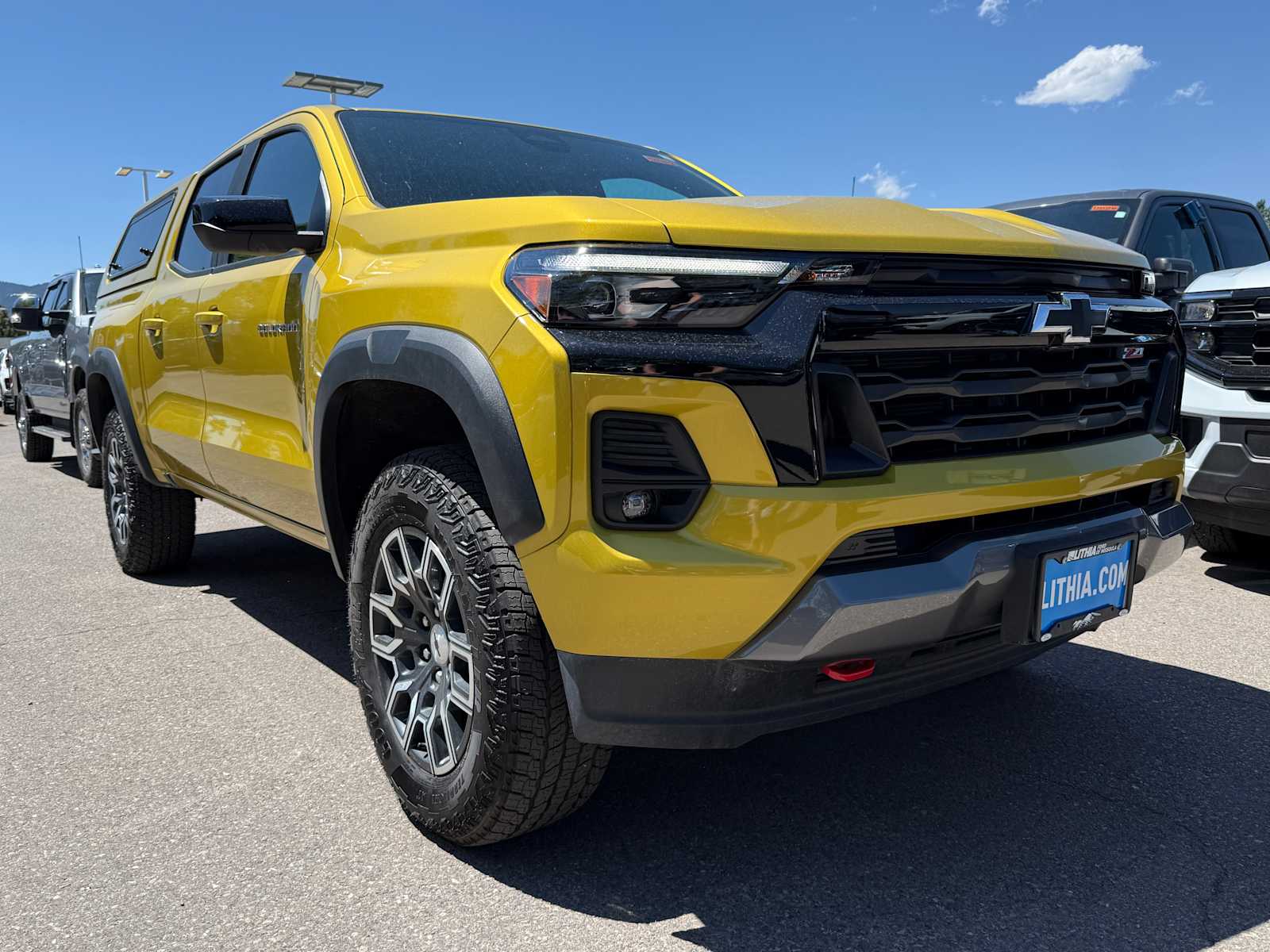 2024 Chevrolet Colorado Z71 photo 4