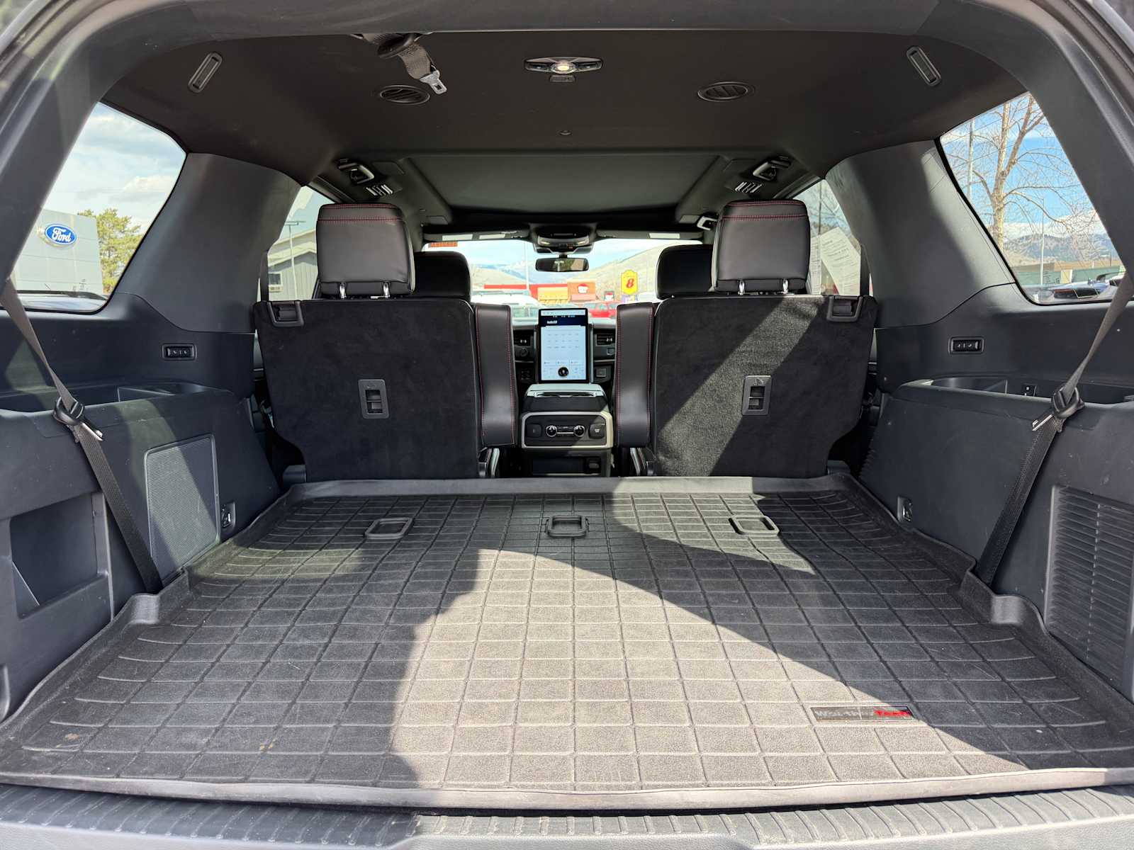 Thumbnail: 2023 Ford Expedition - 10