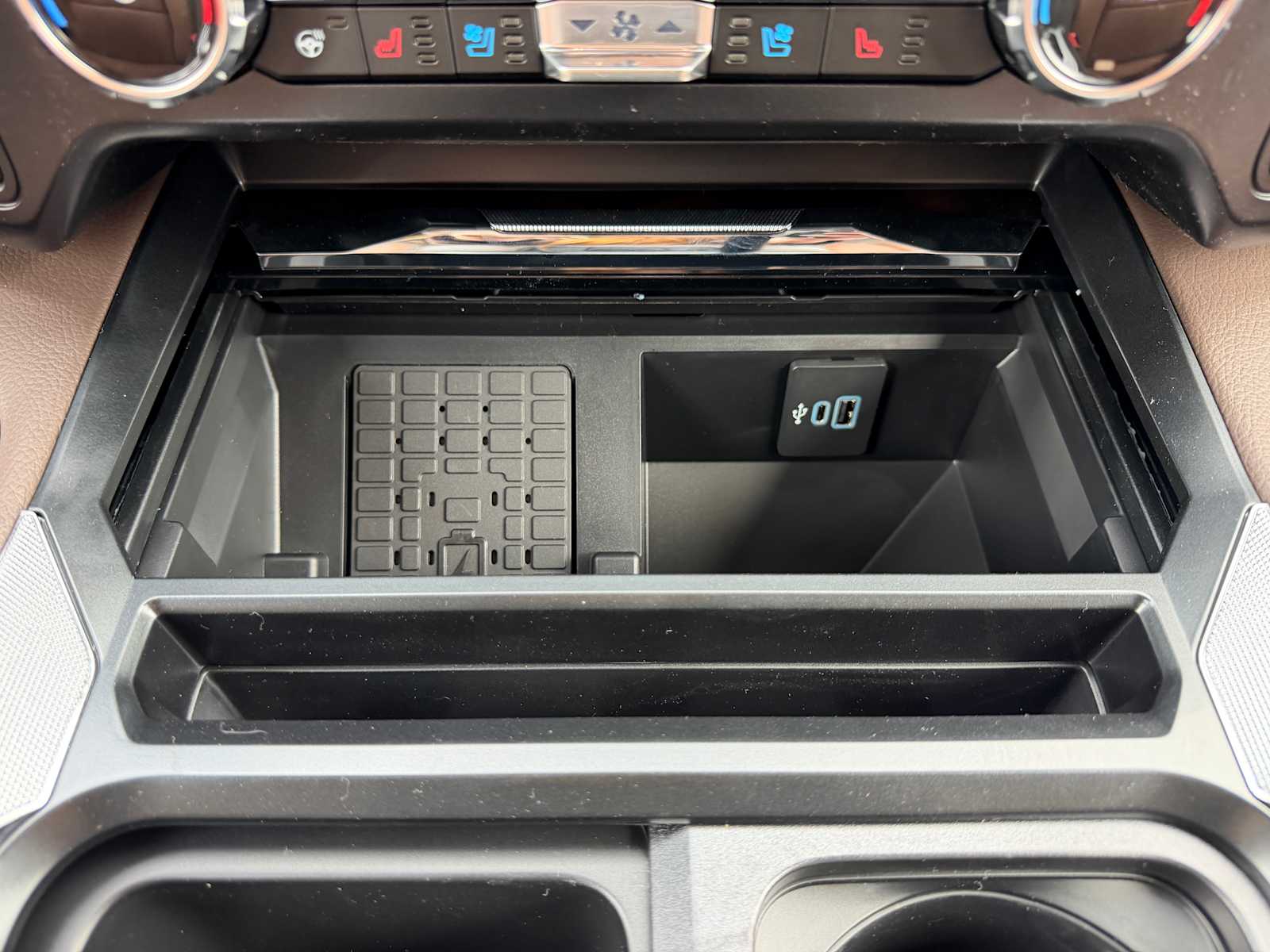 Thumbnail: 2026 Ford F-350 - 23