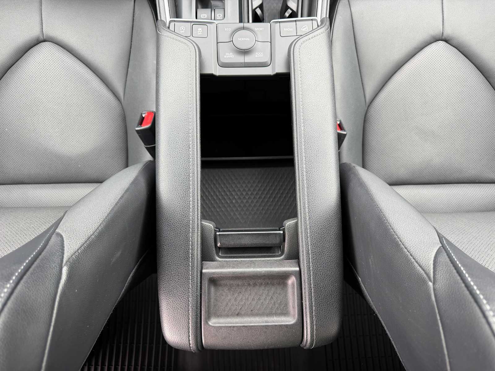 Thumbnail: 2024 Toyota Grand Highlander - 20