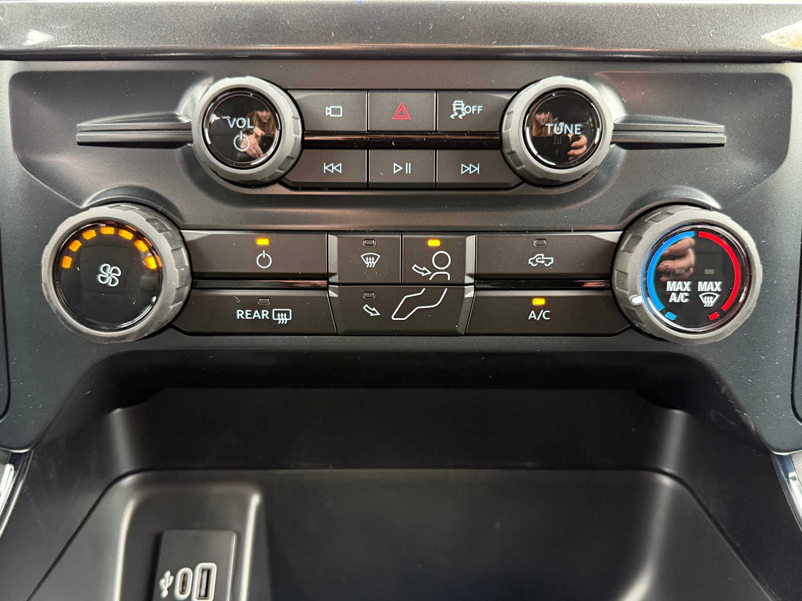 Thumbnail: 2025 Ford F-150 - 18