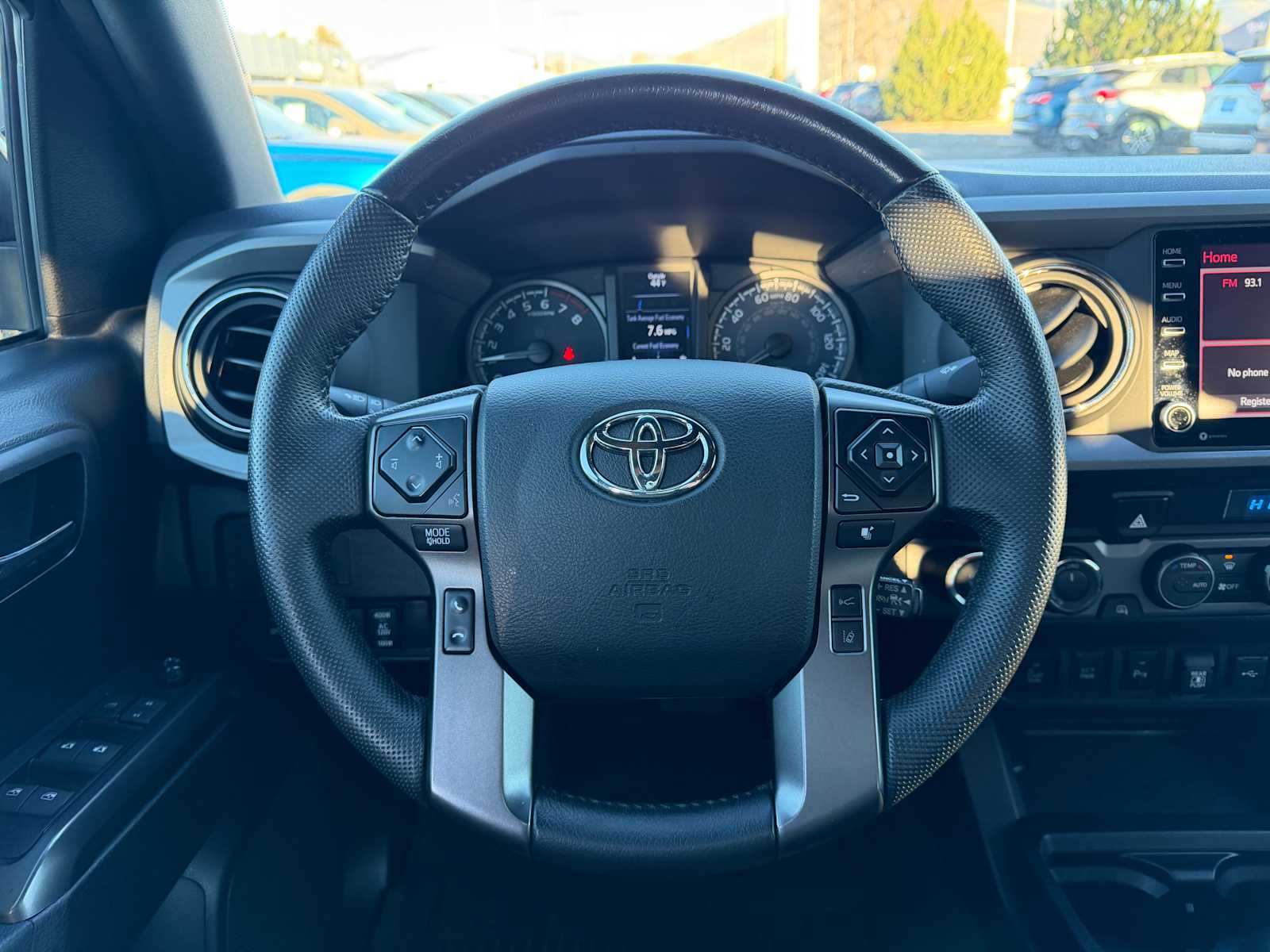 Thumbnail: 2021 Toyota Tacoma - 13