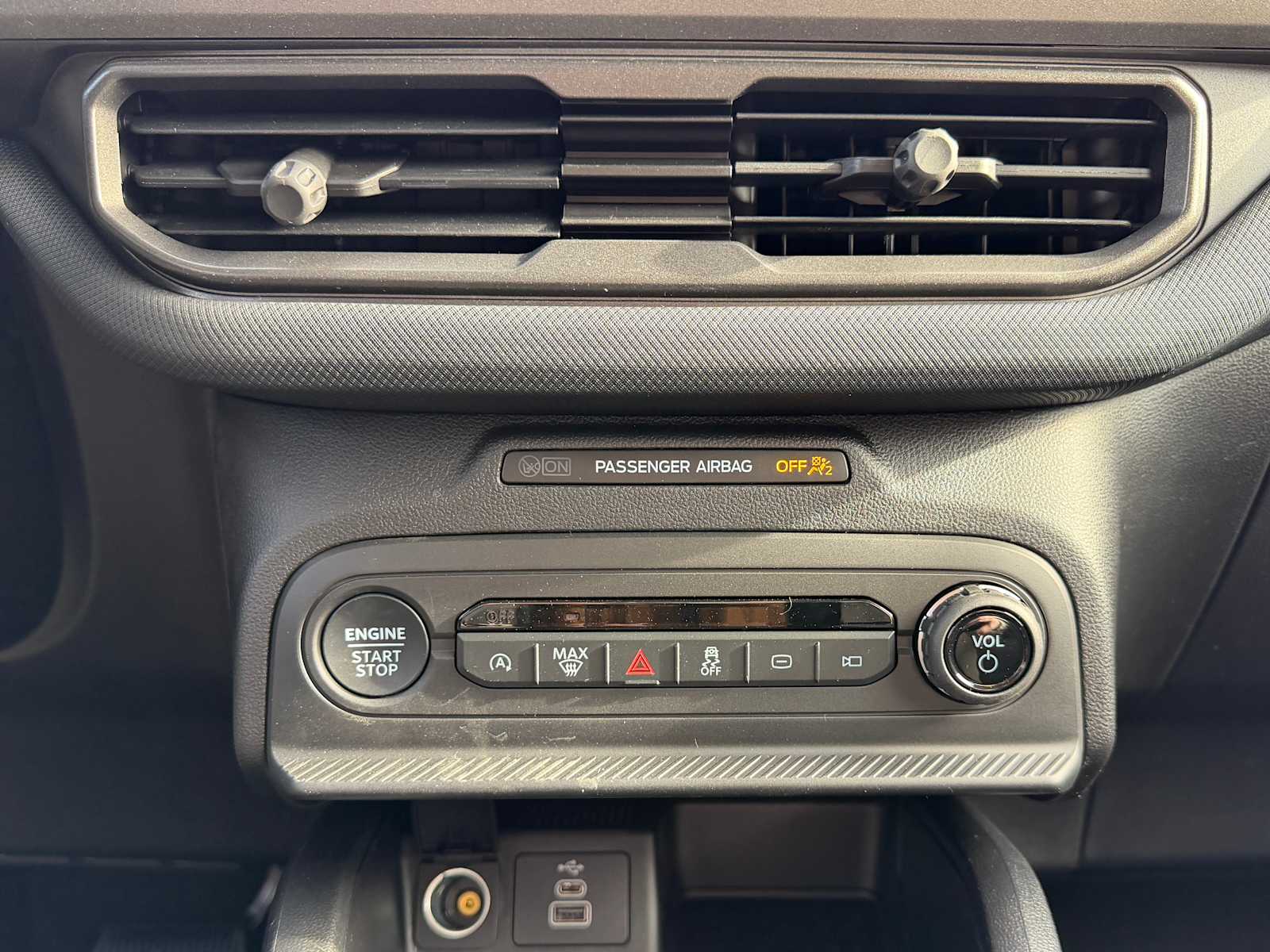 Thumbnail: 2026 Ford Bronco Sport - 17