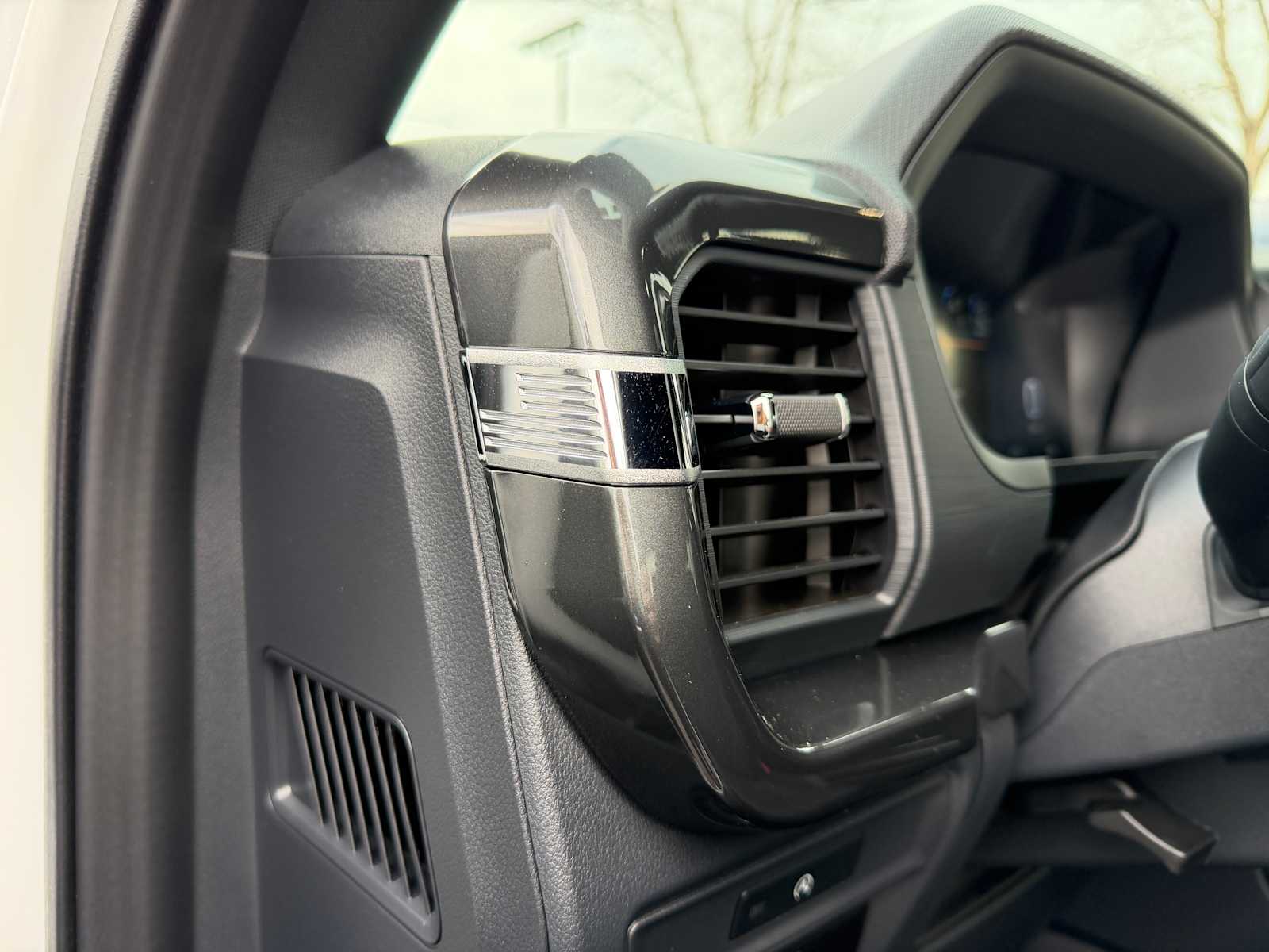 Thumbnail: 2025 Ford F-150 - 10