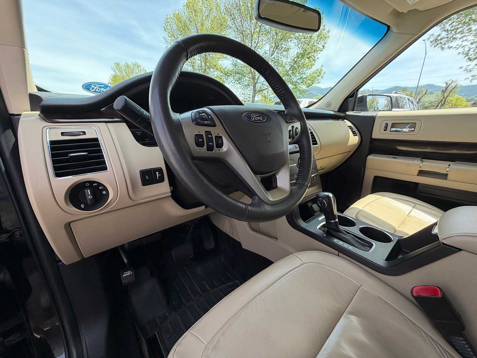 Thumbnail: 2019 Ford Flex - 12
