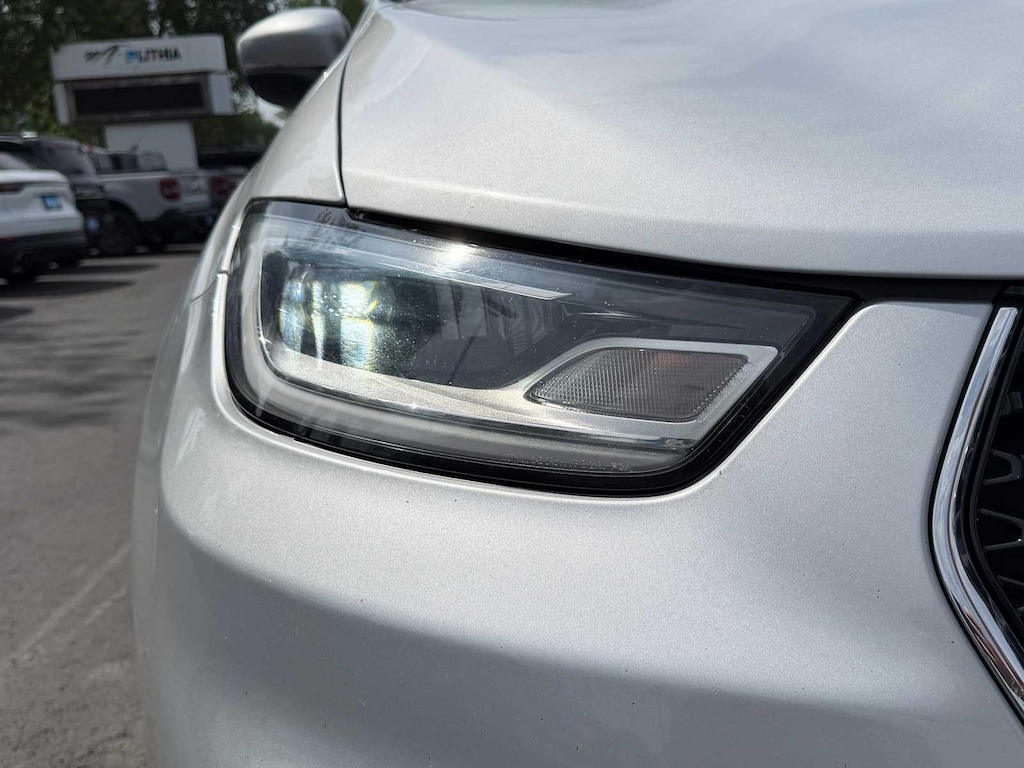 Used 2023 Chrysler Pacifica Hybrid Touring L Van