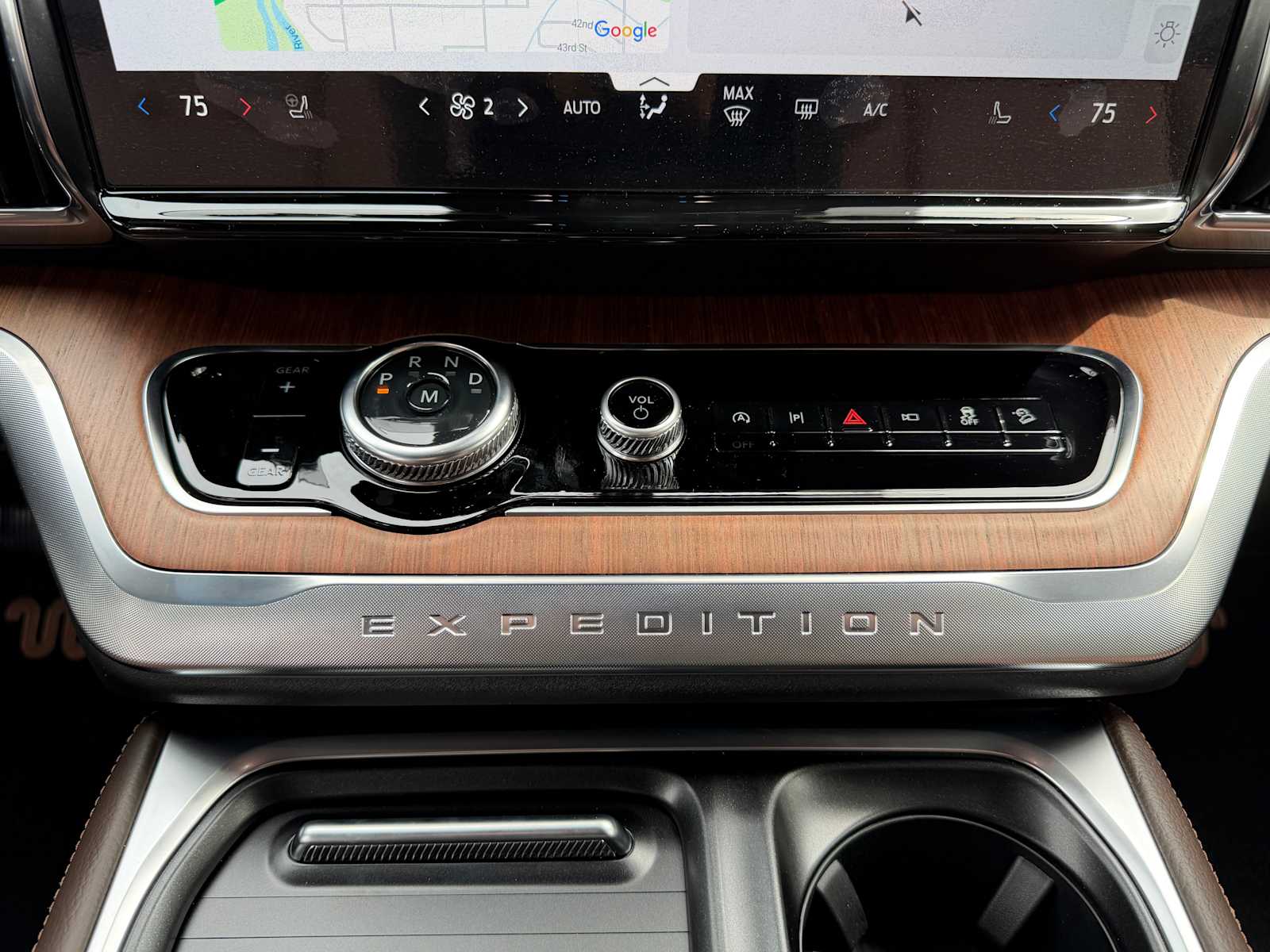 Thumbnail: 2026 Ford Expedition MAX - 17