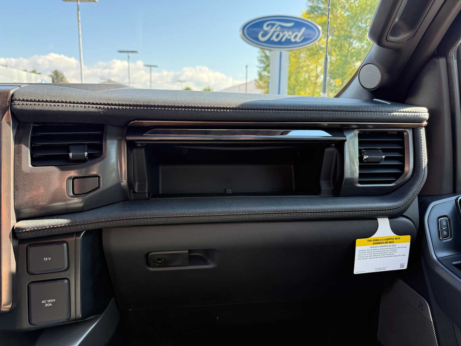 Thumbnail: 2025 Ford F-150 - 25