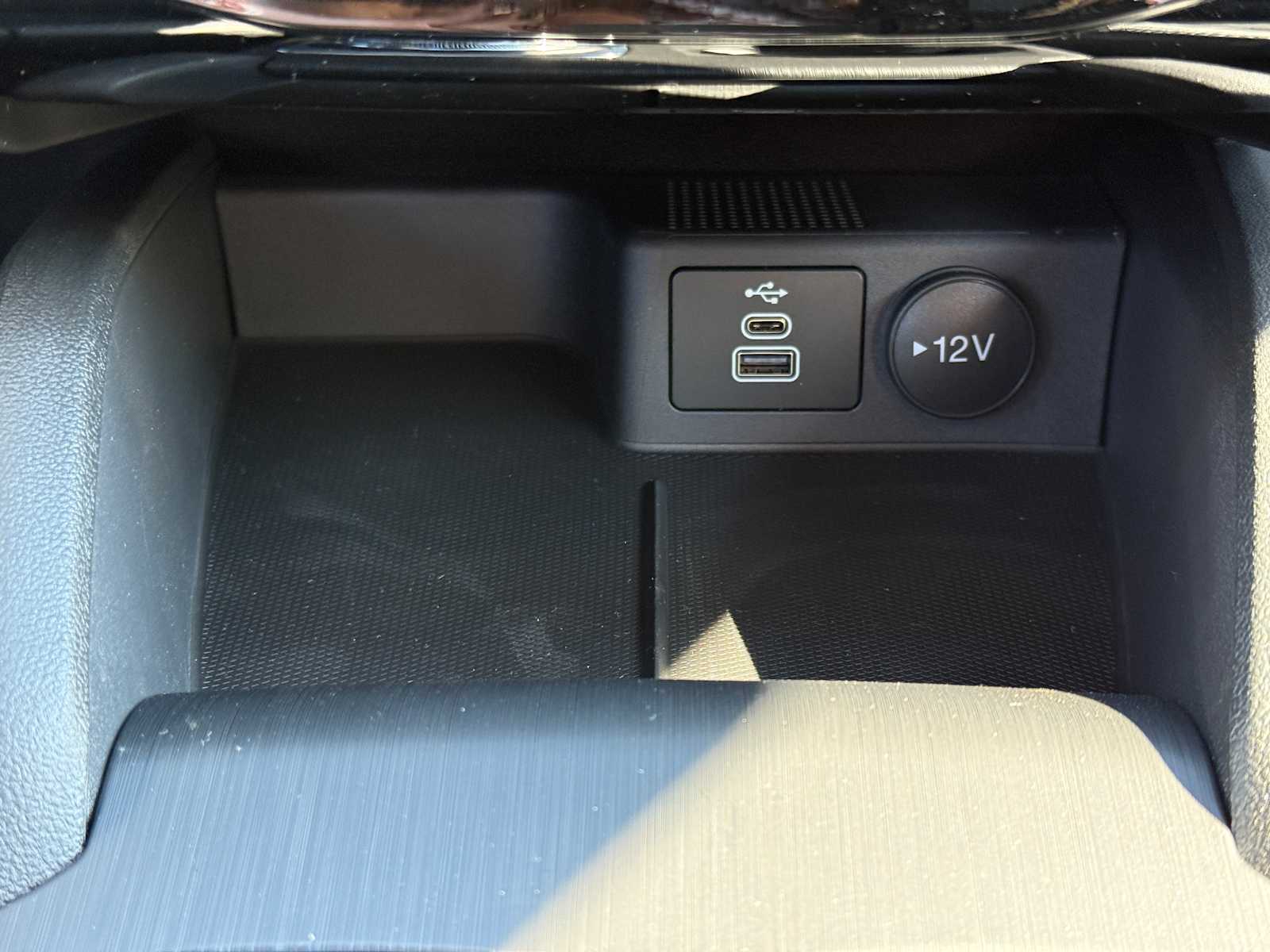 Thumbnail: 2025 Ford Escape - 17