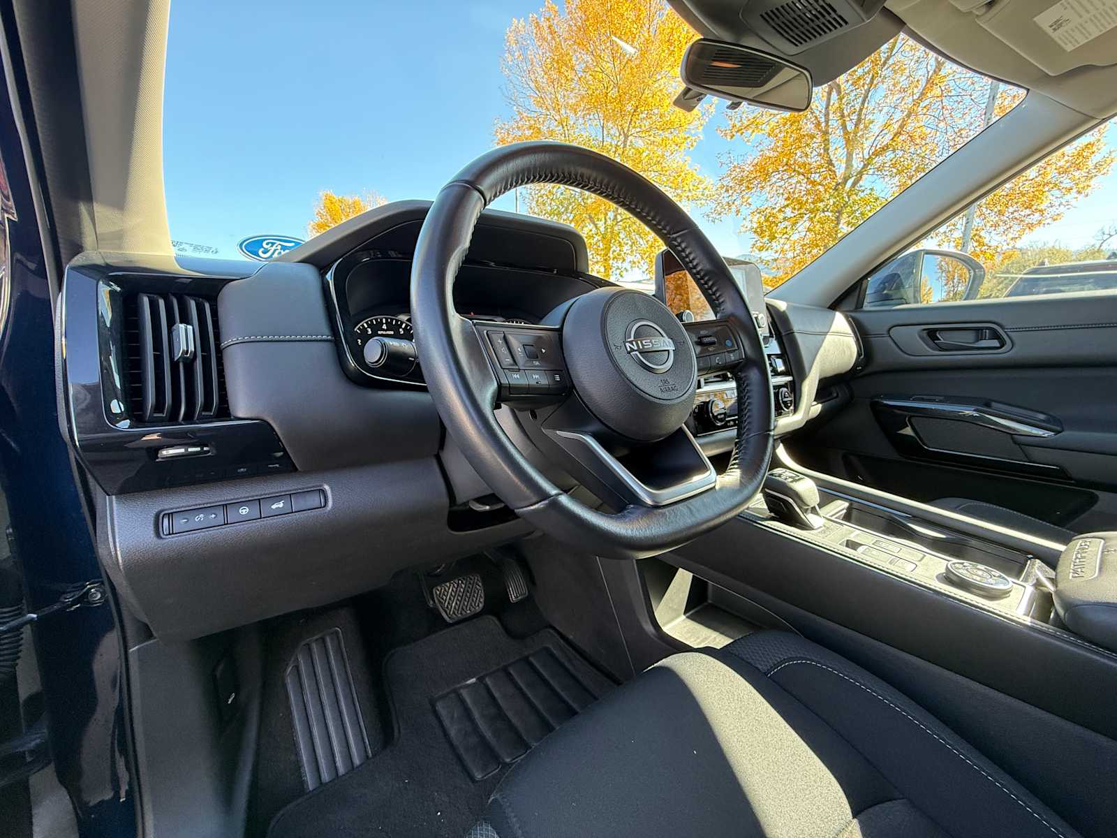 Thumbnail: 2025 Nissan Pathfinder - 12