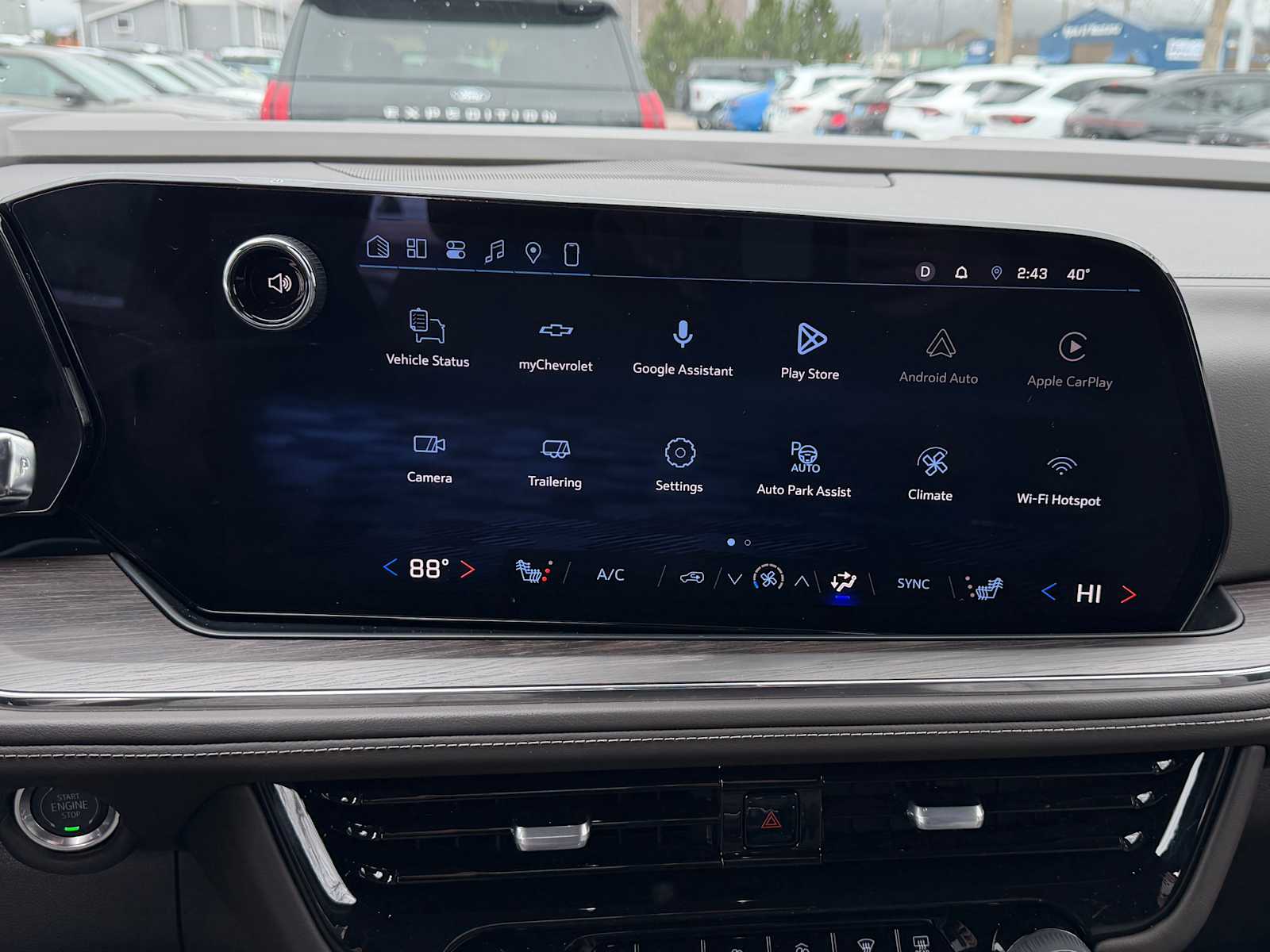 Thumbnail: 2025 Chevrolet Tahoe - 18