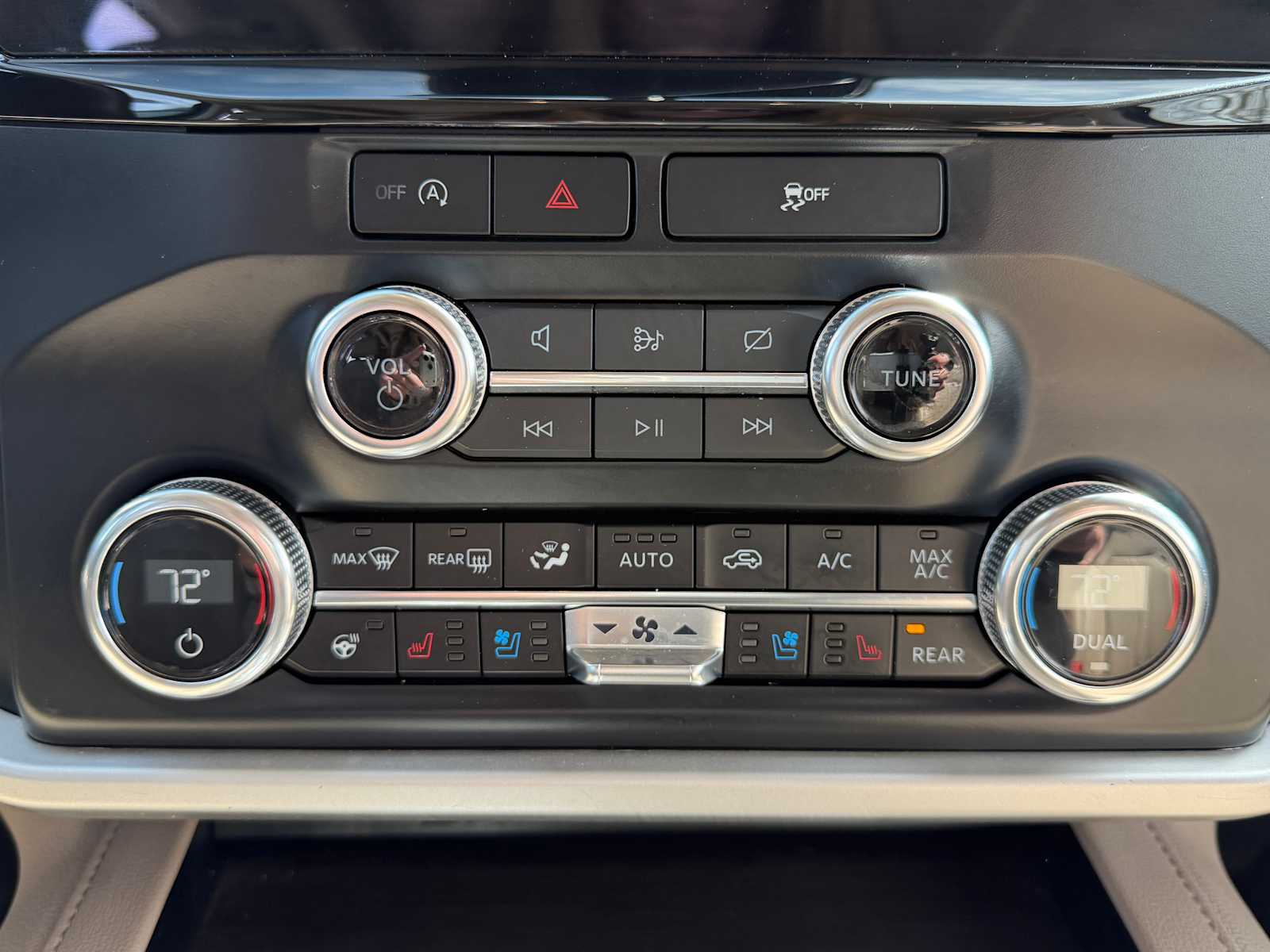 Thumbnail: 2024 Ford Expedition MAX - 18