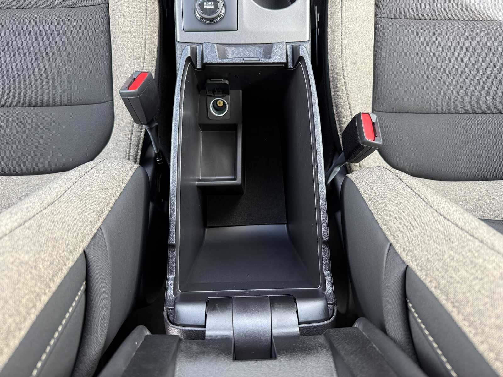 Thumbnail: 2025 Ford Bronco Sport - 23