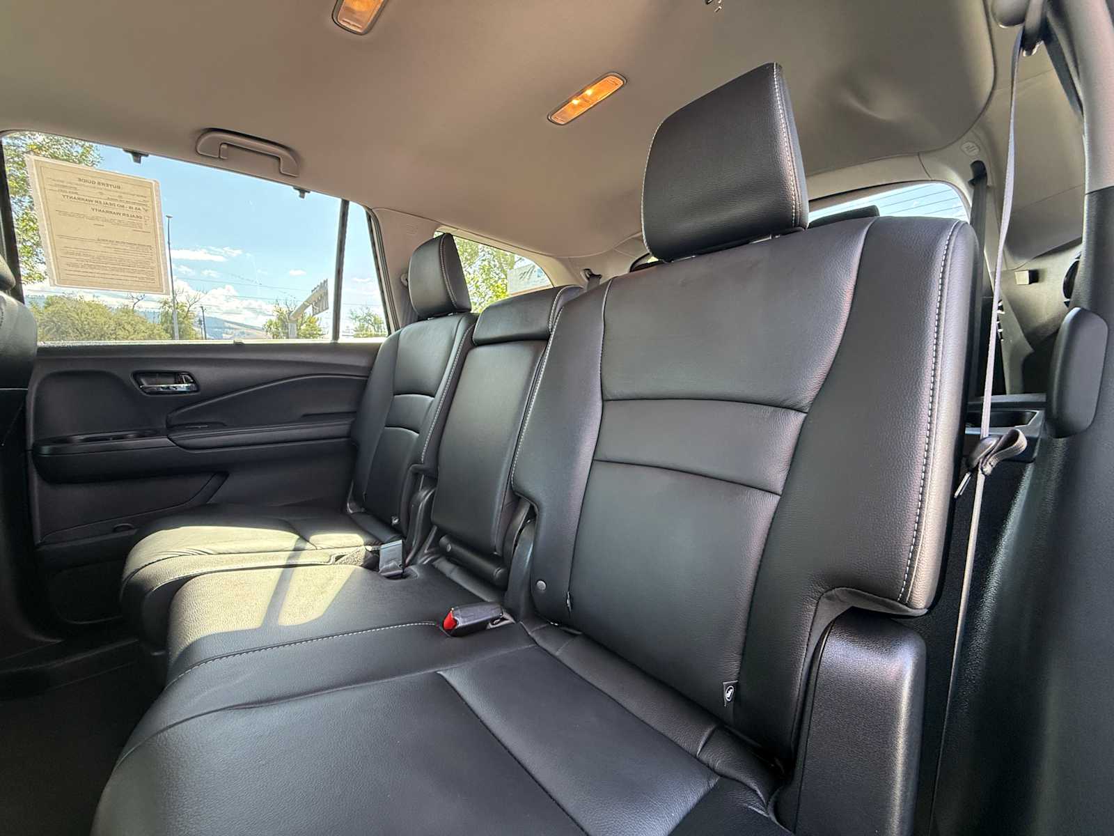 Thumbnail: 2022 Honda Pilot - 21