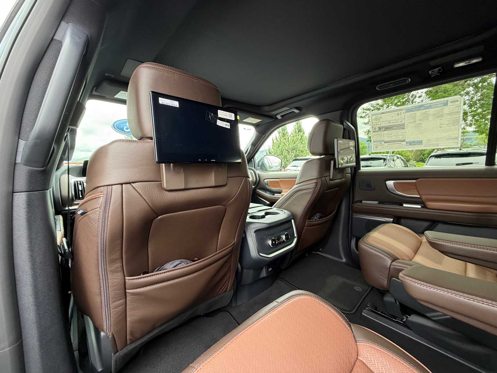Thumbnail: 2026 Ford Expedition MAX - 26
