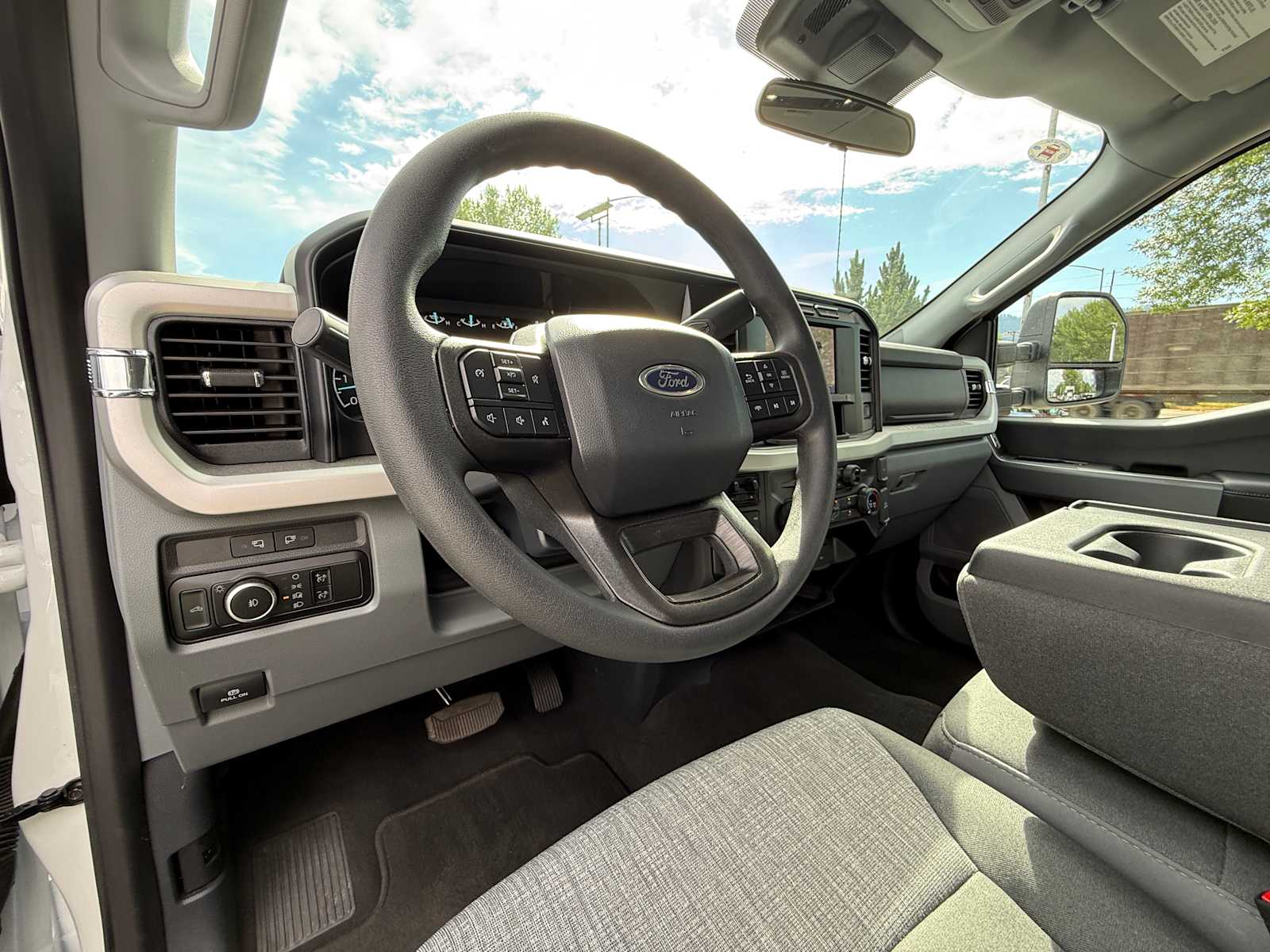 Thumbnail: 2024 Ford Econoline - 14