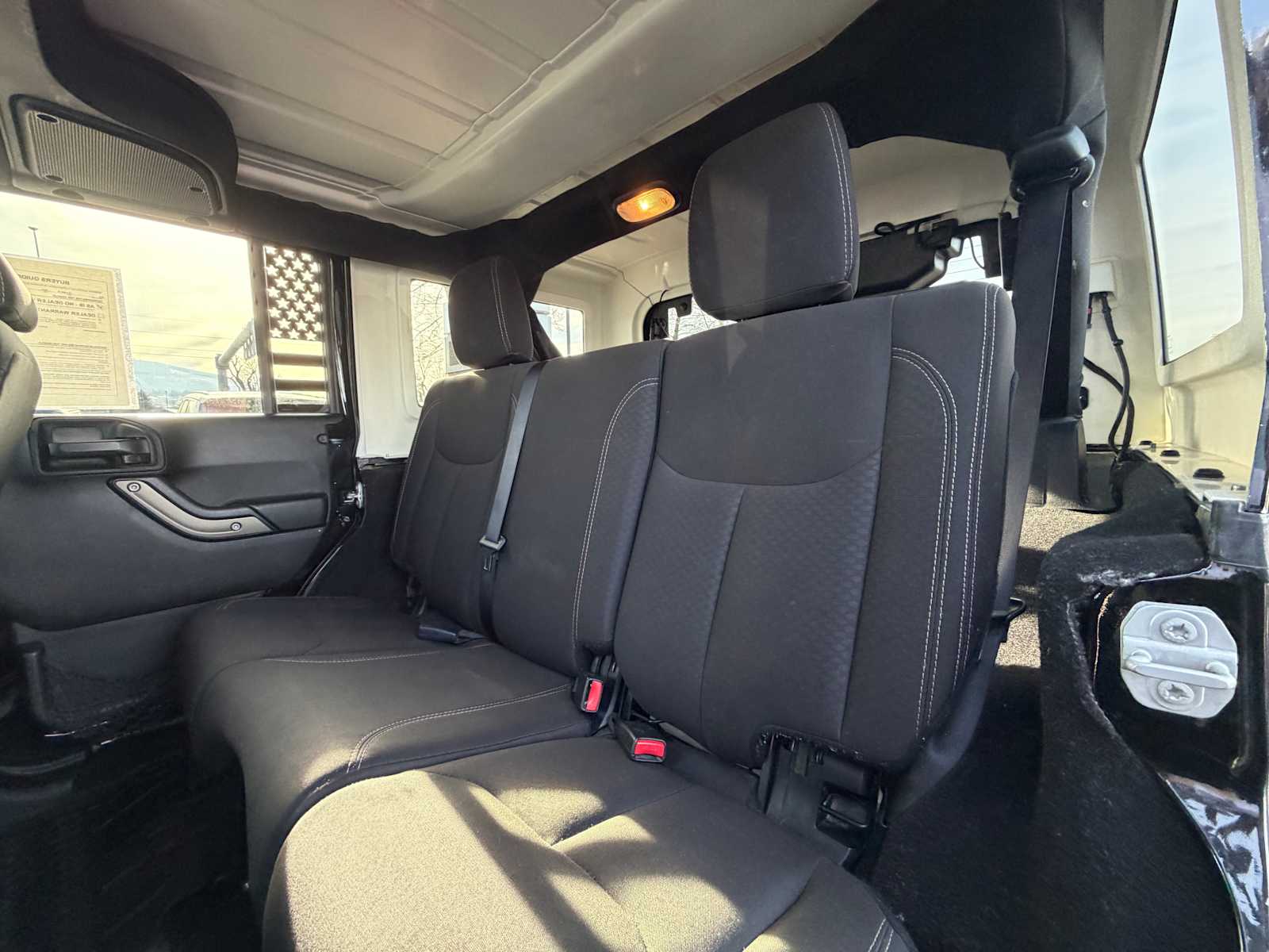 Thumbnail: 2018 Jeep Wrangler - 24