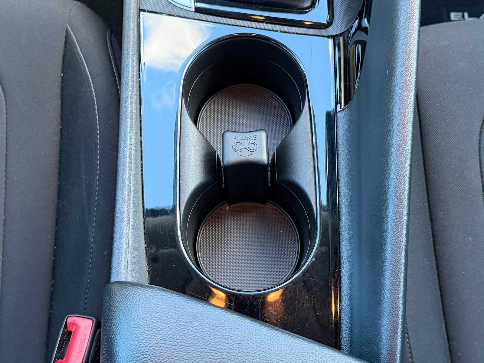 Thumbnail: 2021 Hyundai Elantra - 19