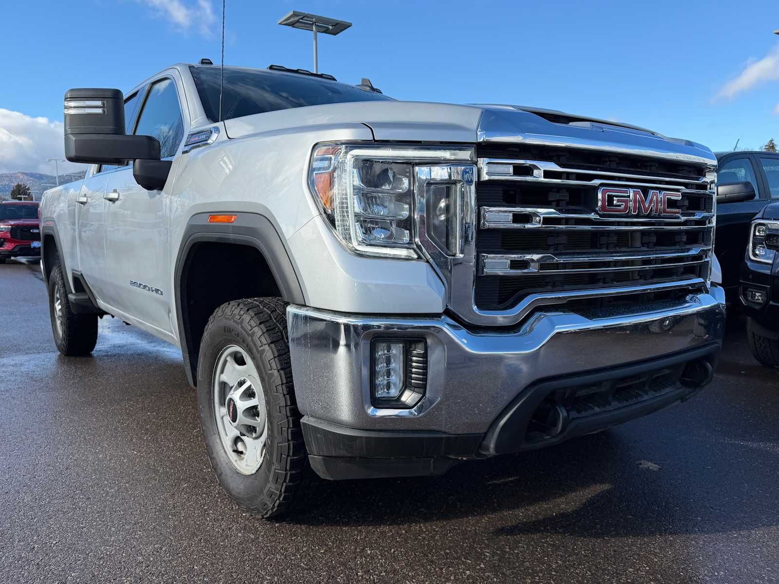 2023 Gmc Sierra 2500 HD SLE photo 3