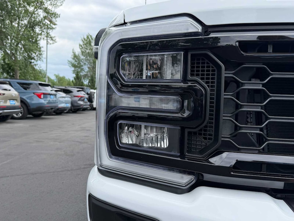 New 2026 Ford F-250 Lariat Truck Crew Cab