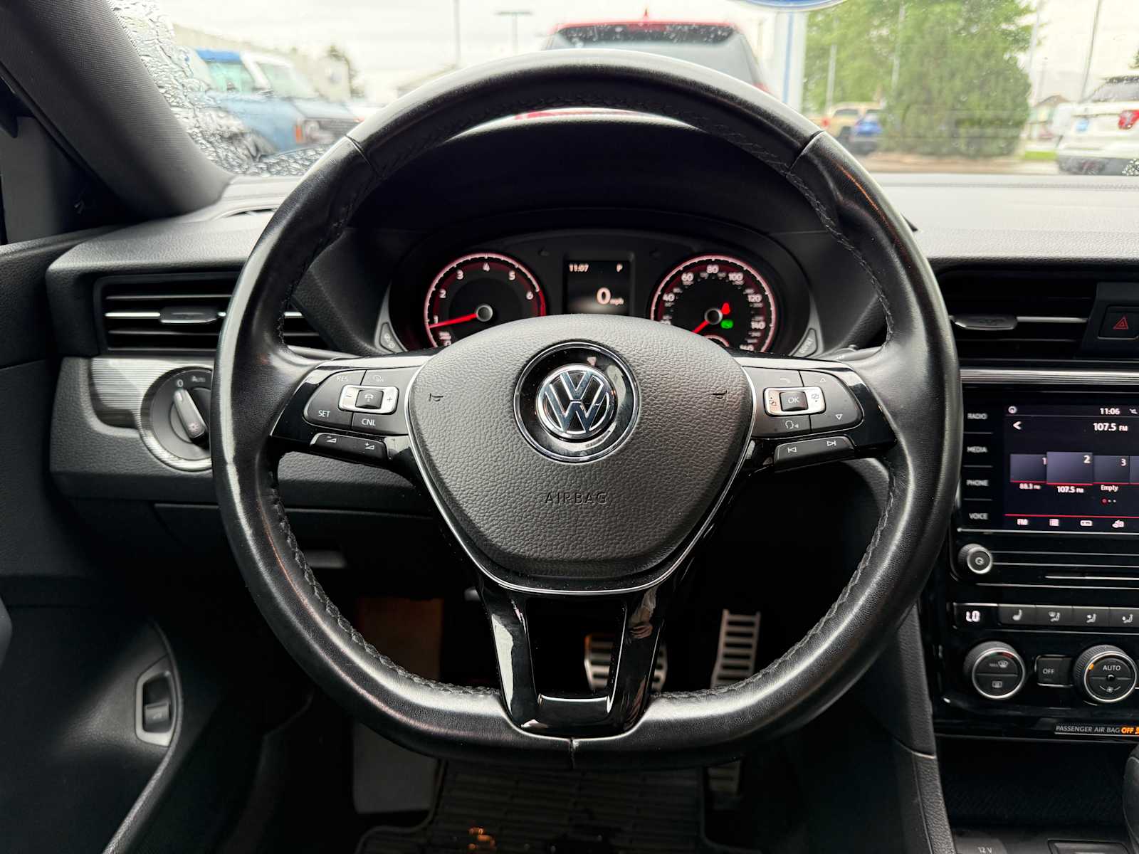 Thumbnail: 2021 Volkswagen Passat - 13