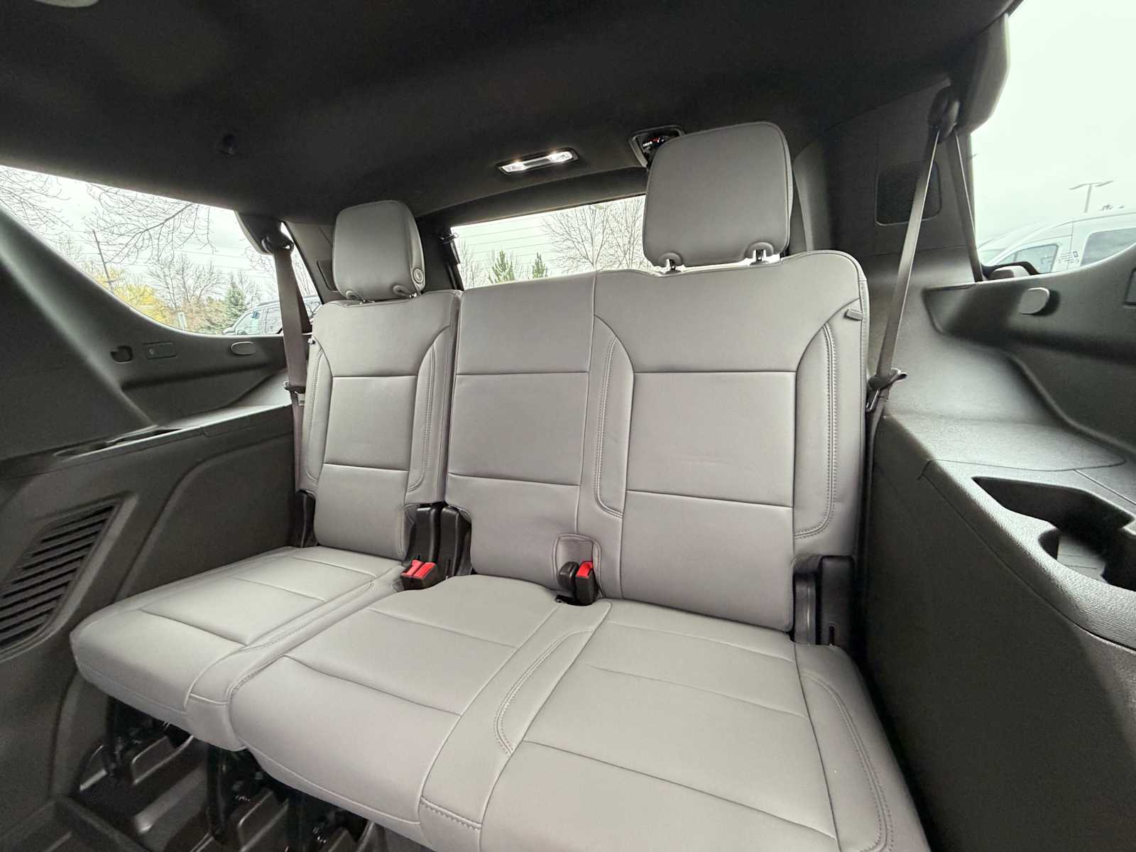 Thumbnail: 2025 Chevrolet Tahoe - 29