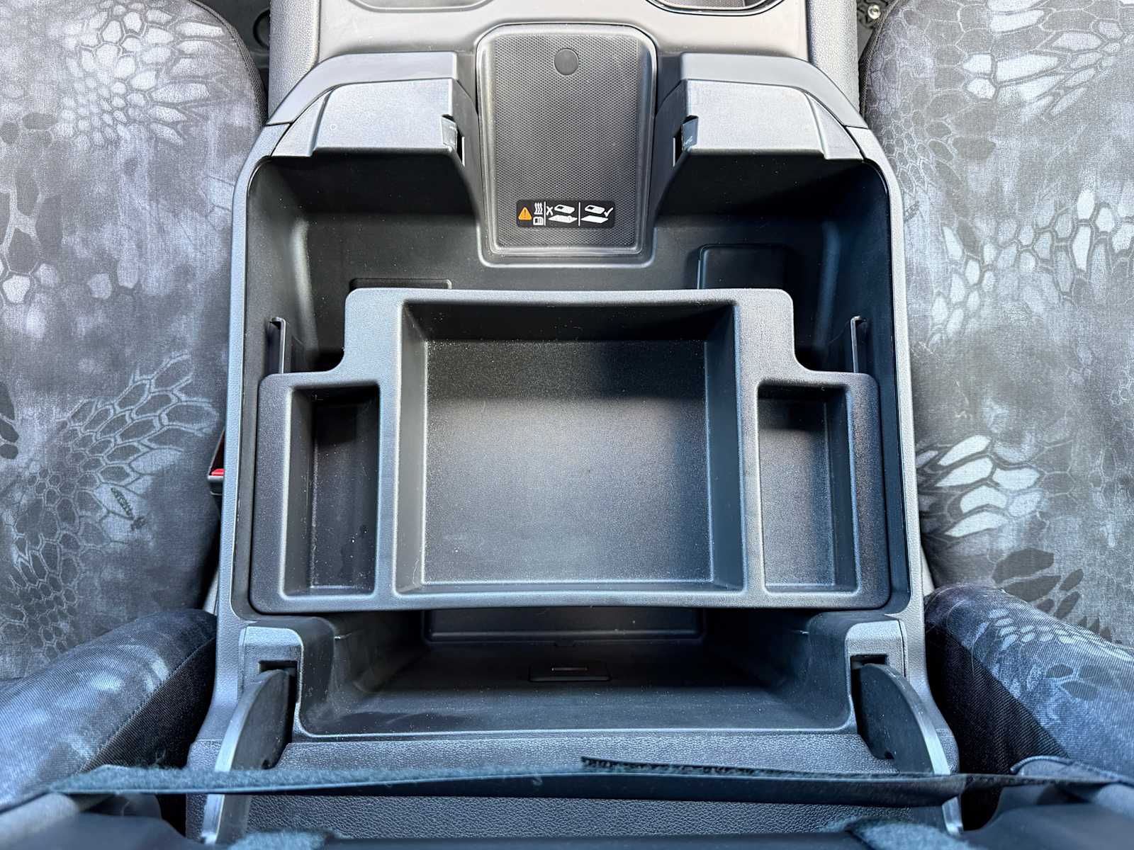 Thumbnail: 2023 GMC Sierra 1500 - 22