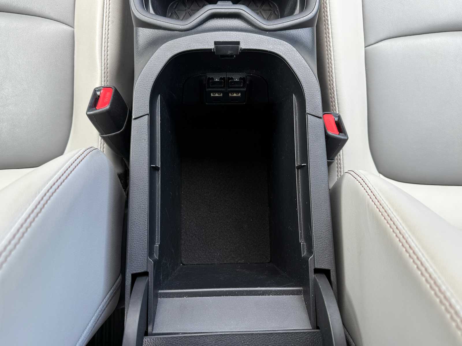 Thumbnail: 2021 Toyota RAV4 - 20