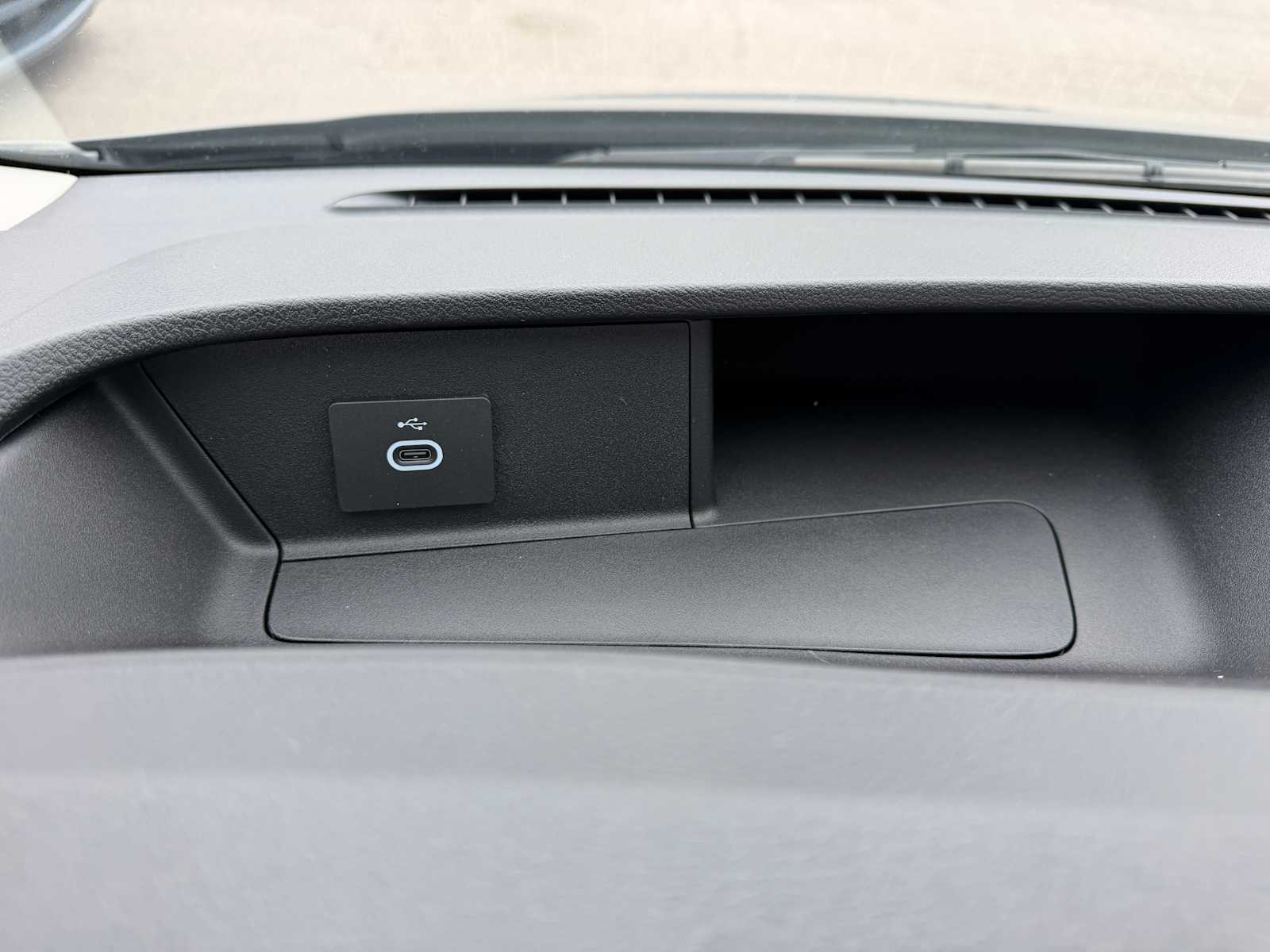 Thumbnail: 2026 Ford Econoline - 12