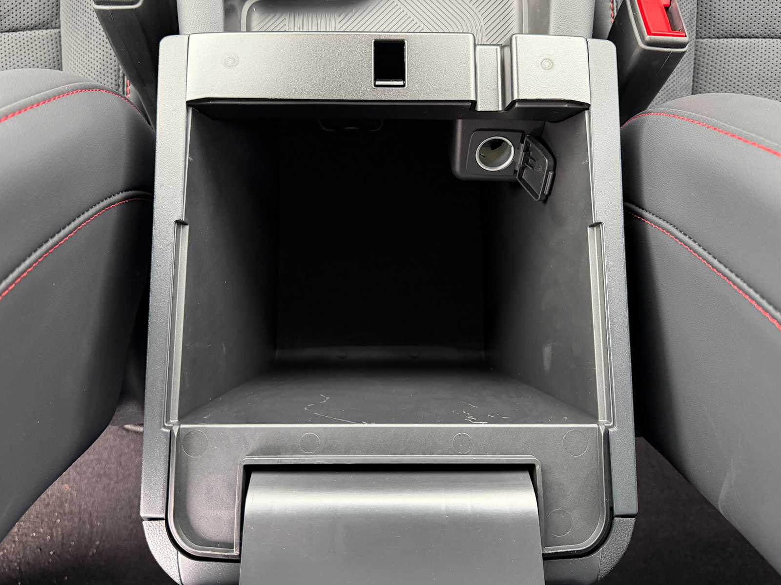 Thumbnail: 2026 Ford Explorer - 22