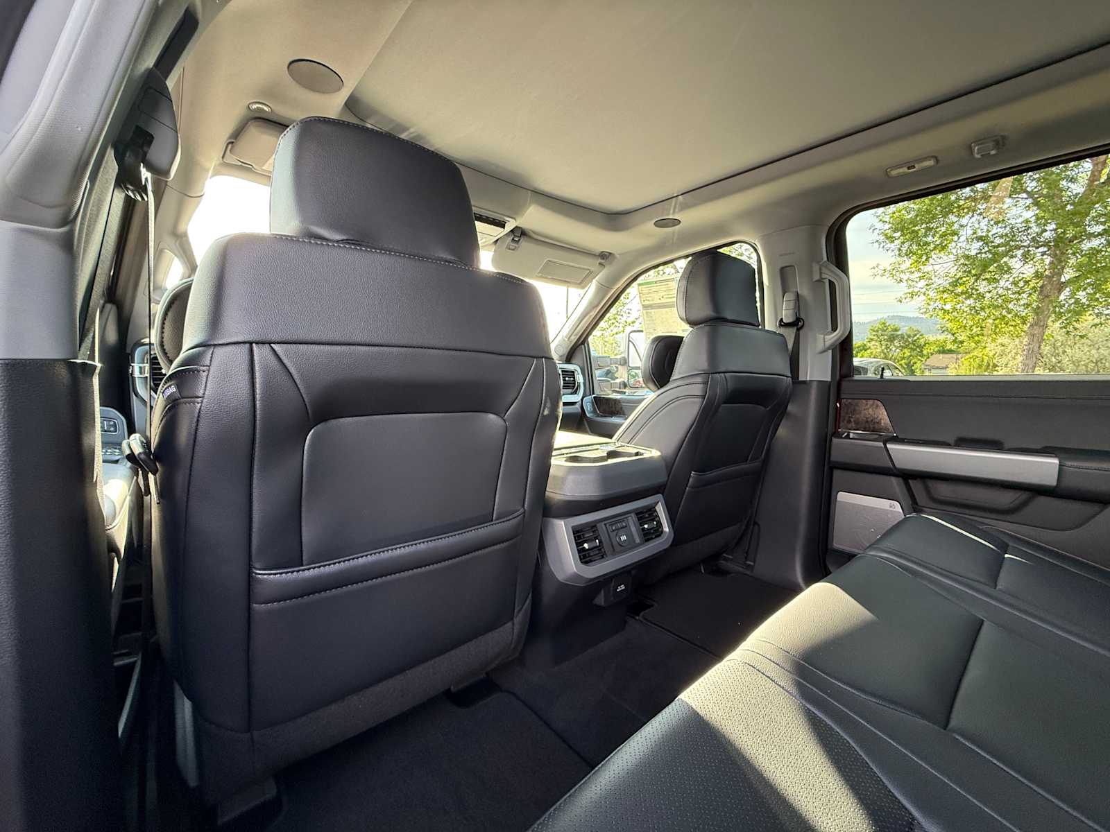 Thumbnail: 2025 Ford F-350 - 30