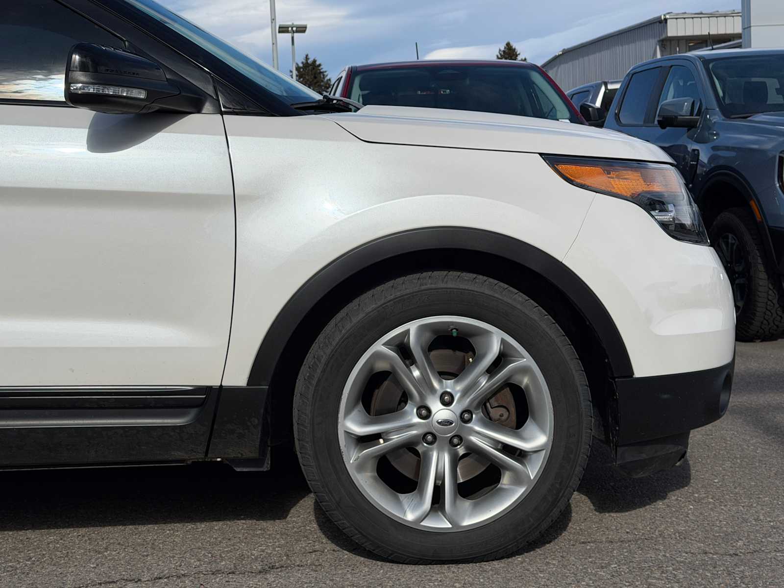 Thumbnail: 2014 Ford Explorer - 5