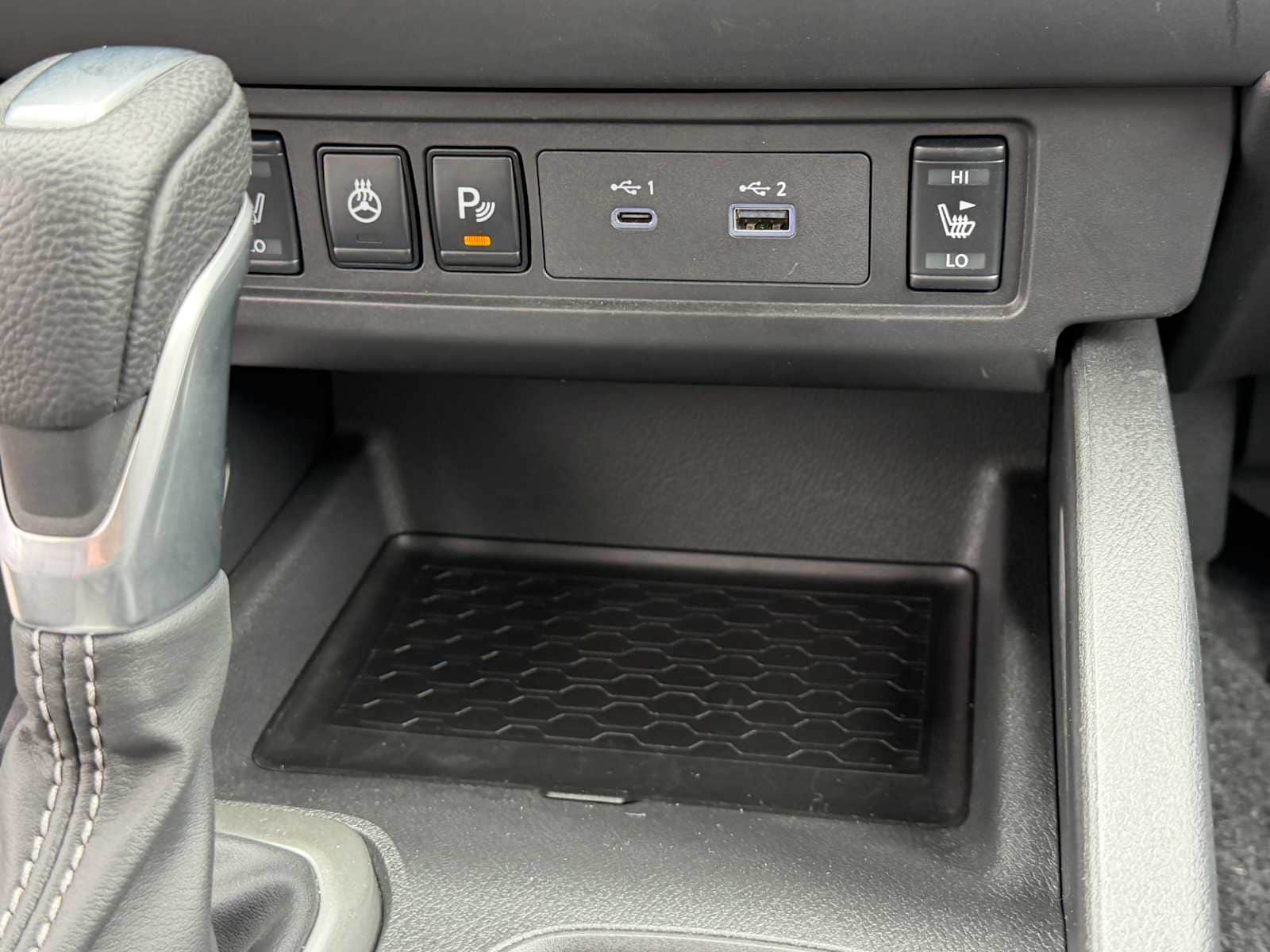 Thumbnail: 2025 Nissan Frontier - 17