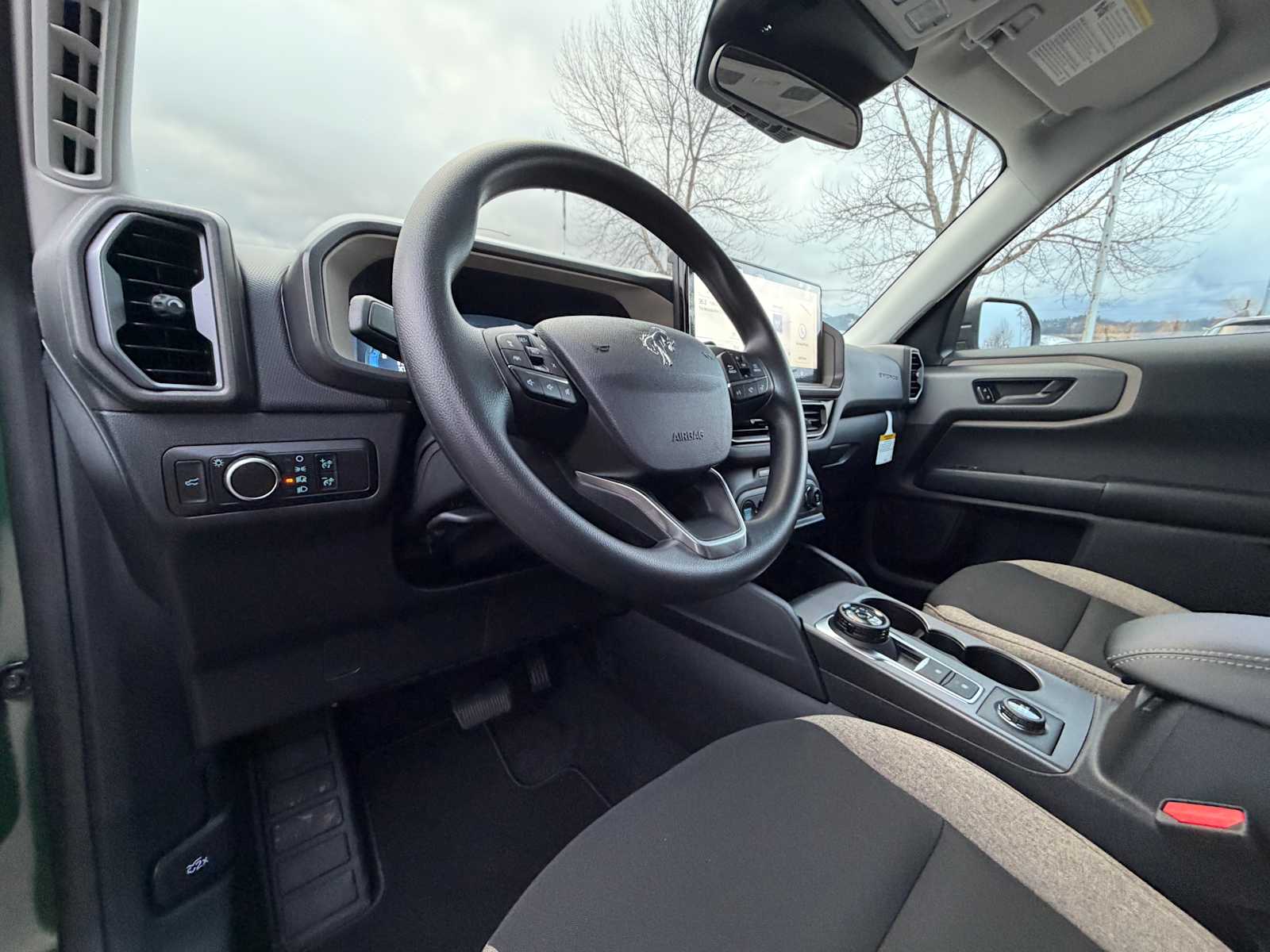 Thumbnail: 2025 Ford Bronco Sport - 13