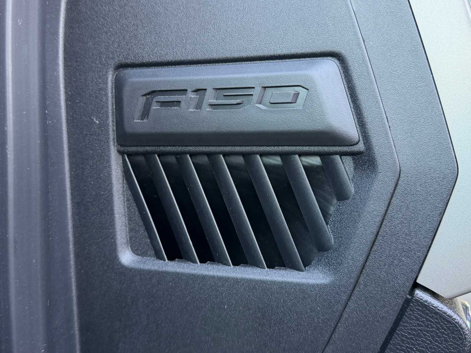 Thumbnail: 2018 Ford F-150 - 15