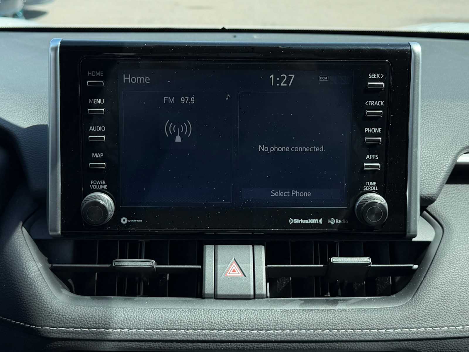 Thumbnail: 2021 Toyota RAV4 - 15