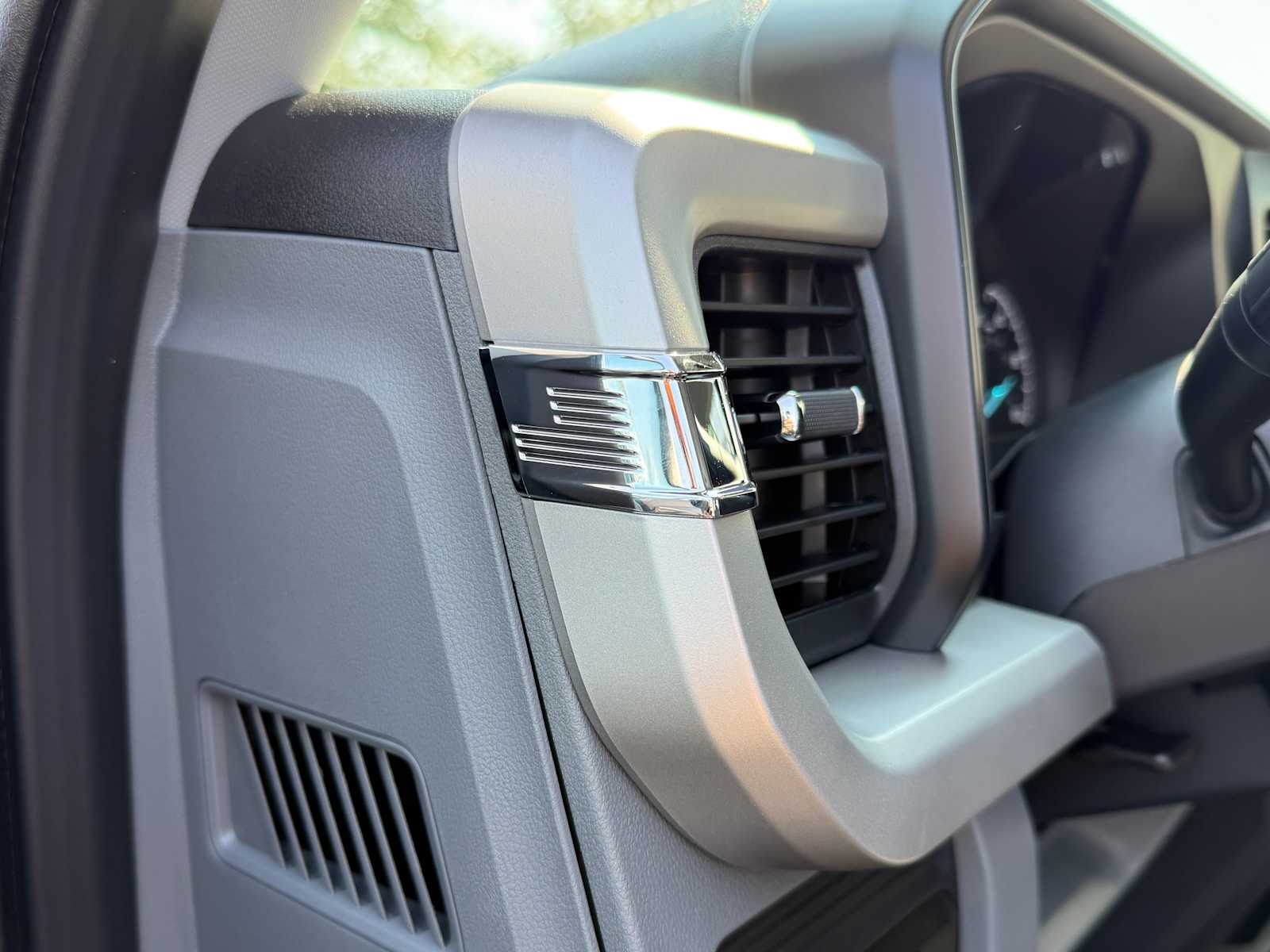 Thumbnail: 2026 Ford F-250 - 11