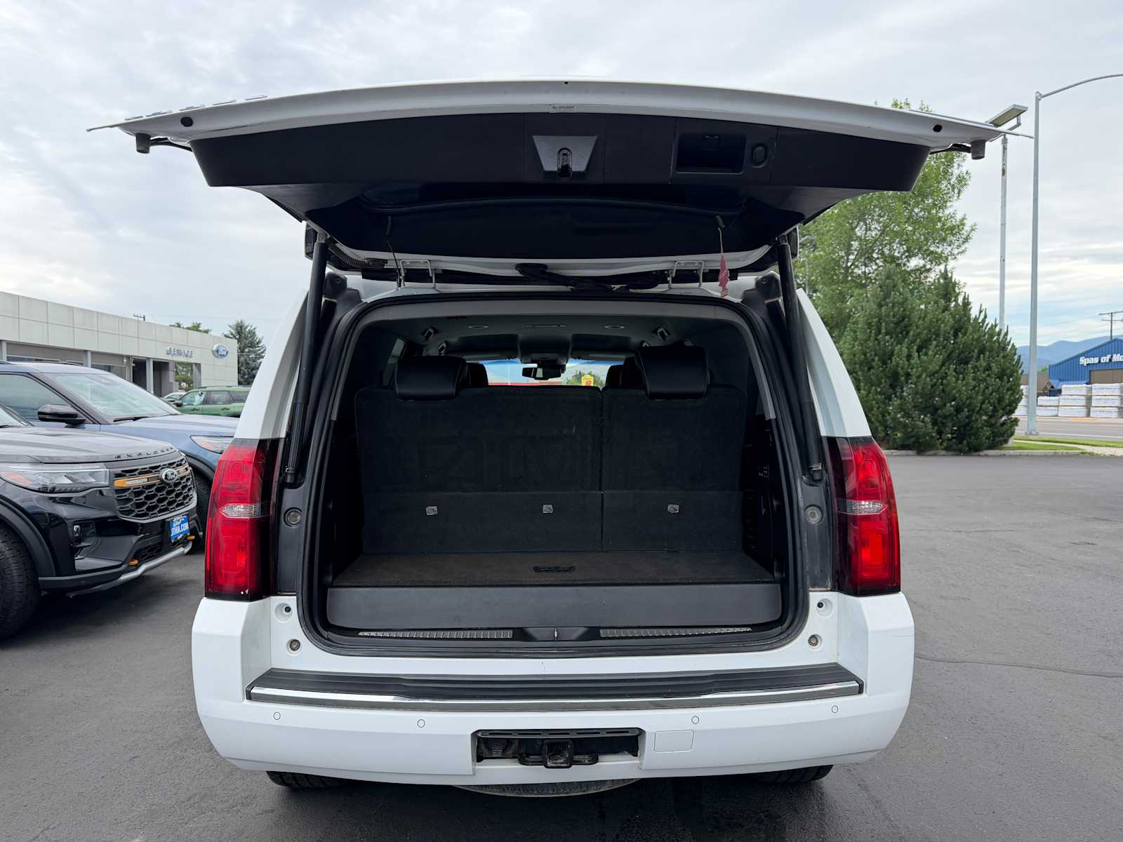 Thumbnail: 2018 Chevrolet Tahoe - 9