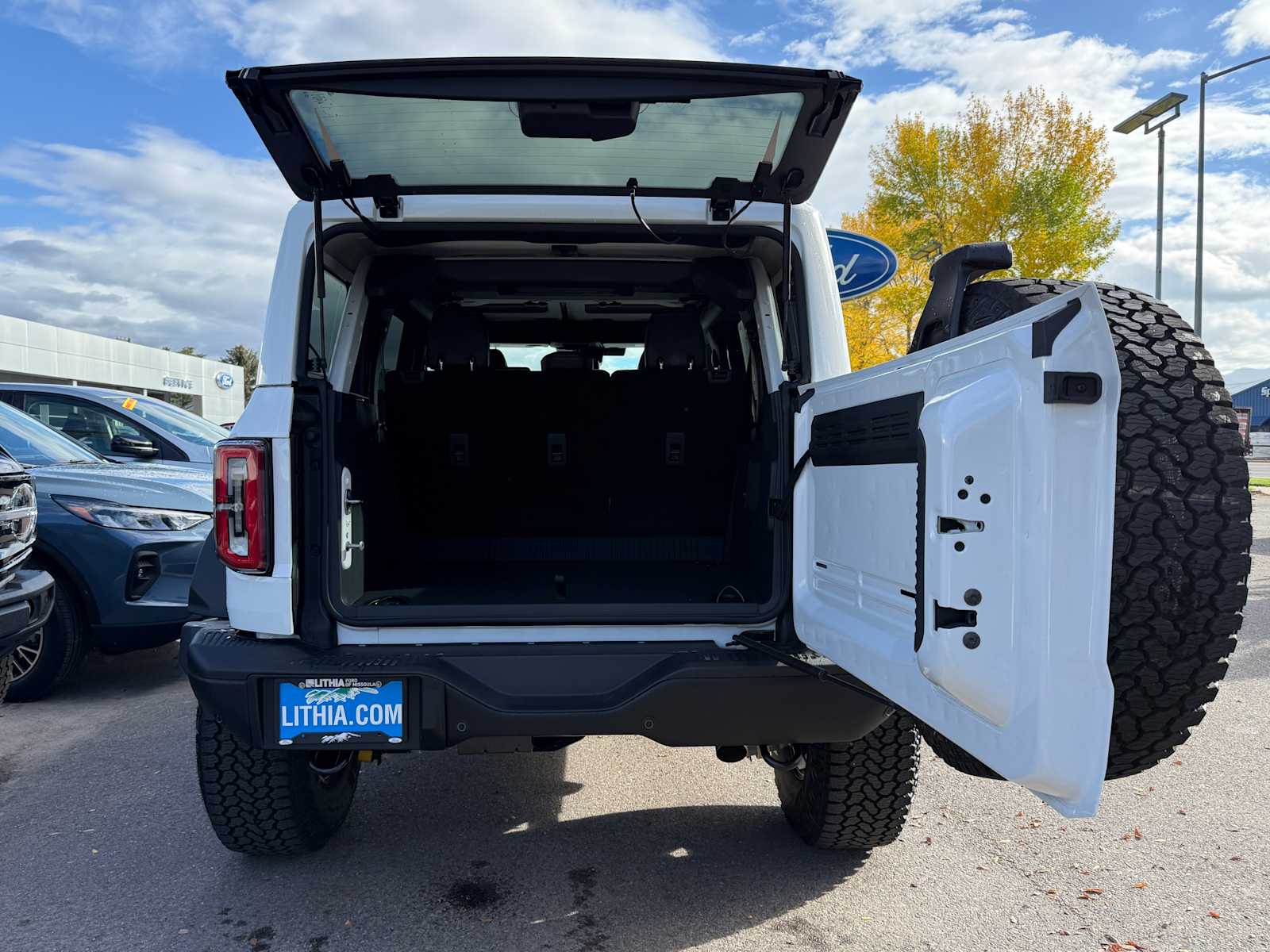 Thumbnail: 2025 Ford Bronco - 9