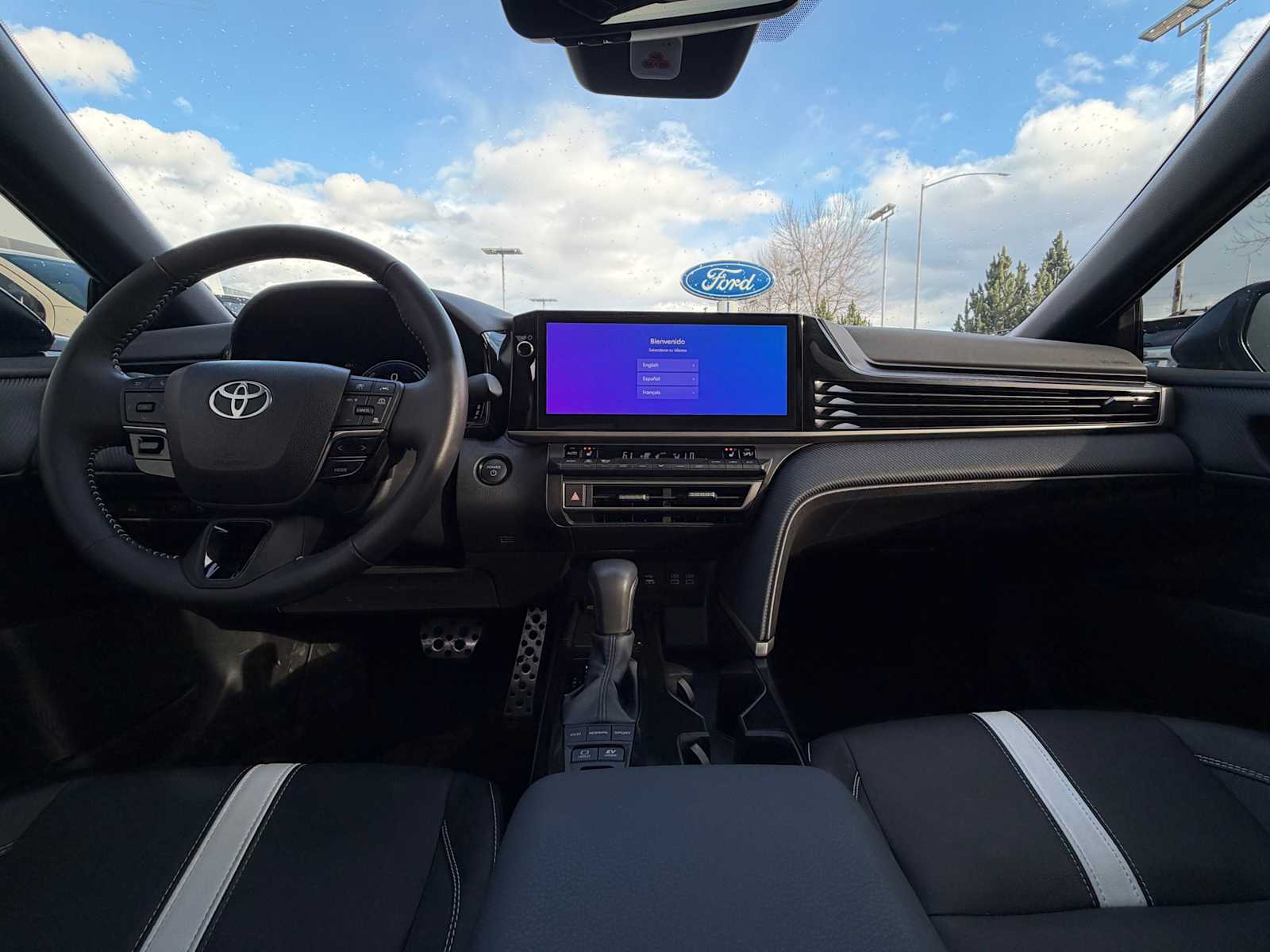 Thumbnail: 2025 Toyota Camry - 25