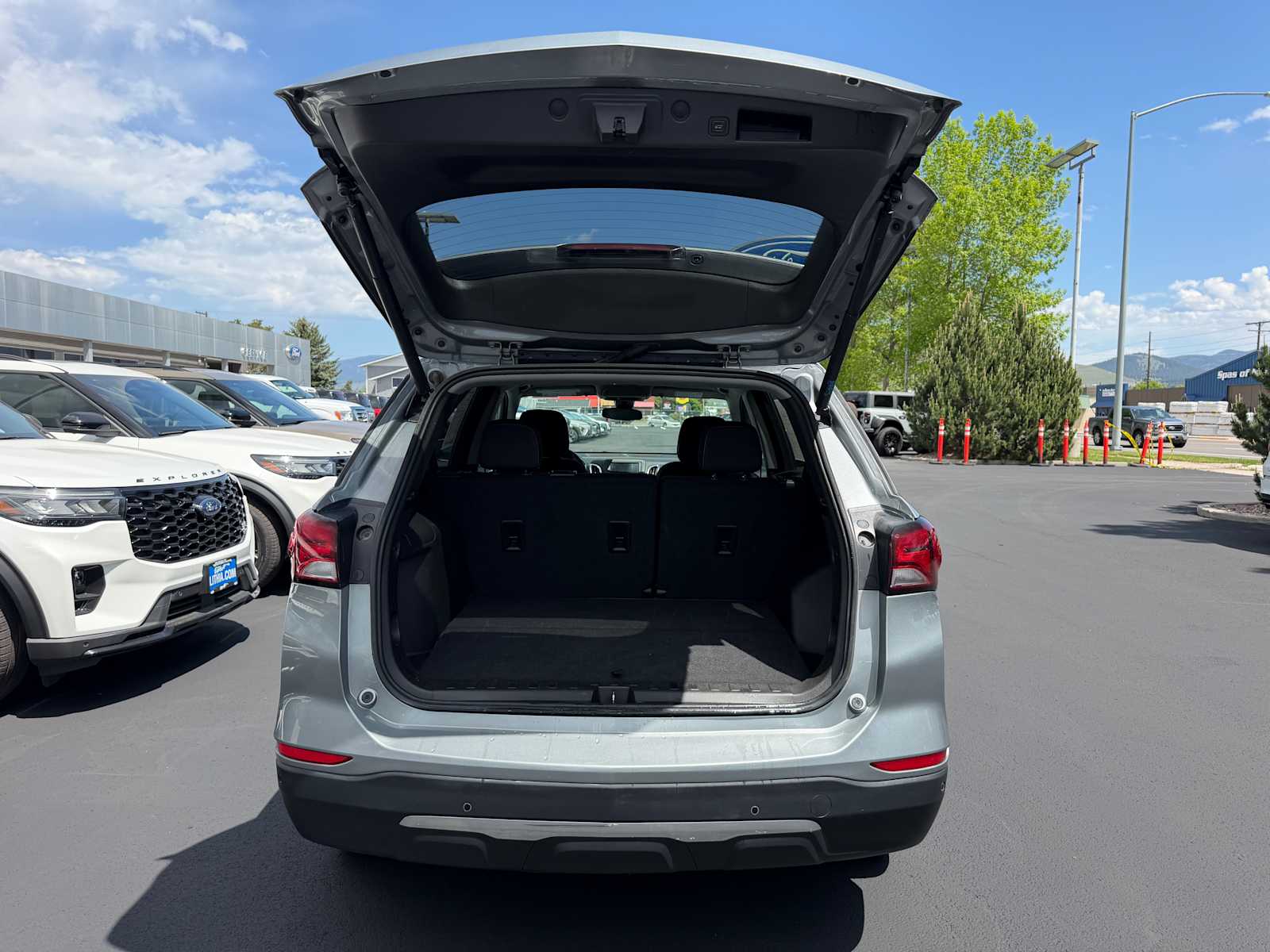 Thumbnail: 2024 Chevrolet Equinox - 9