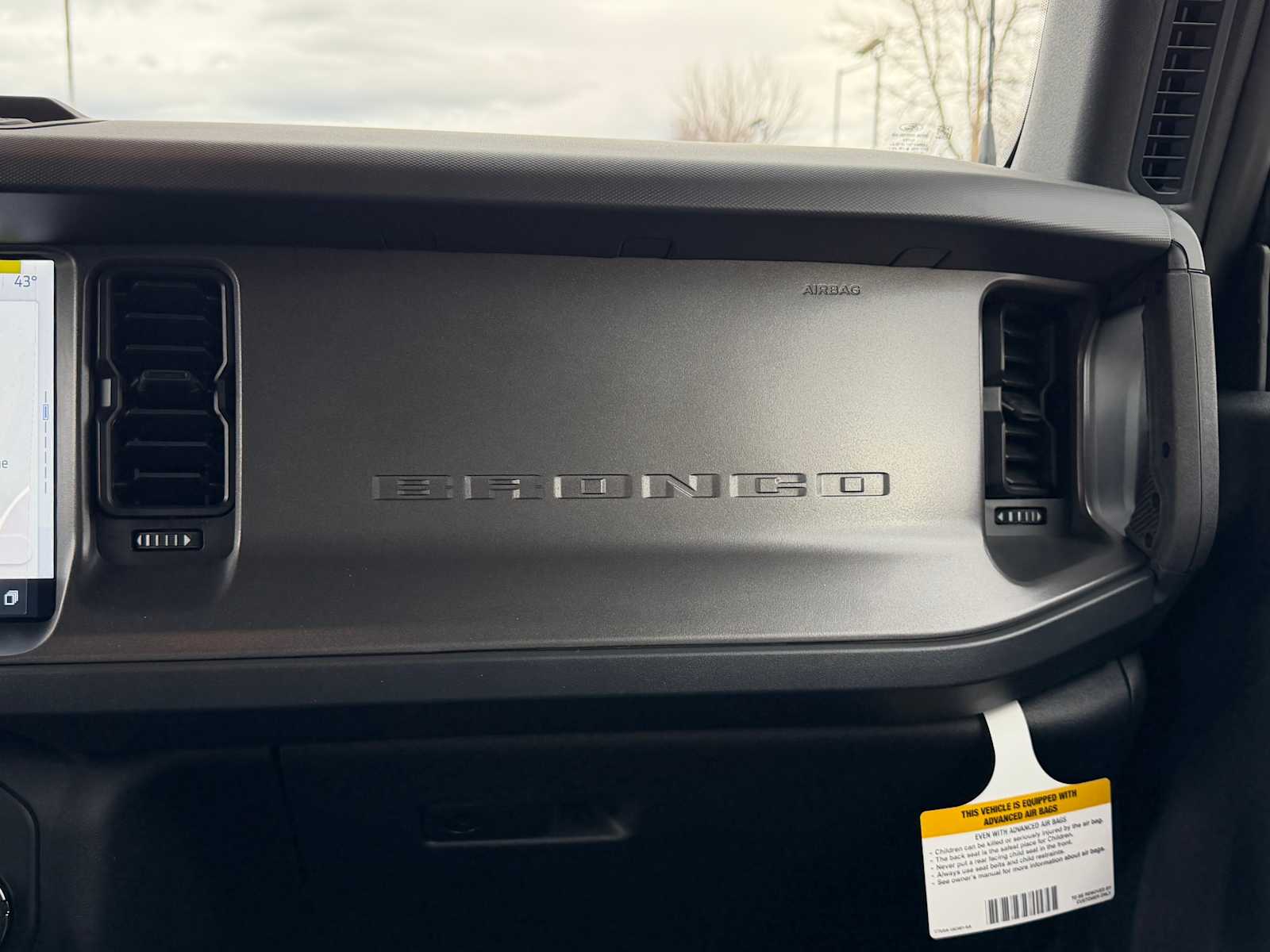 Thumbnail: 2025 Ford Bronco - 24