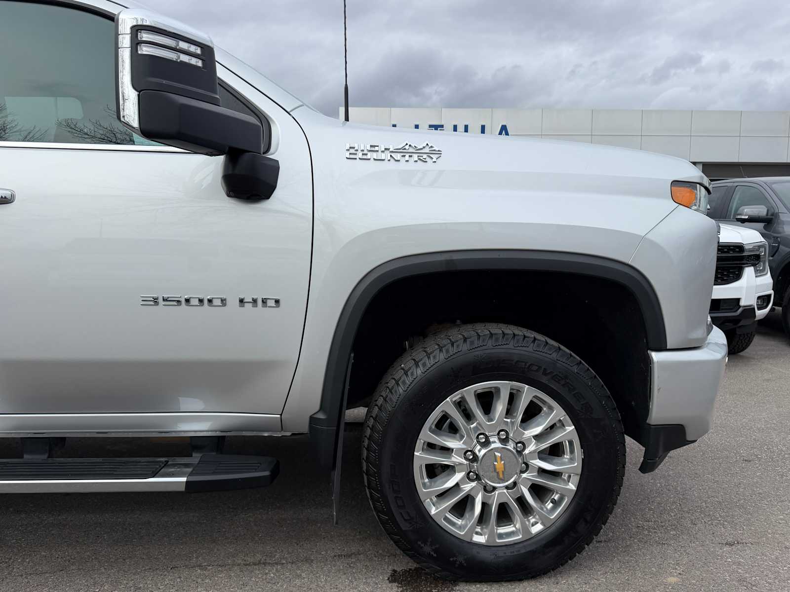 Thumbnail: 2022 Chevrolet Silverado 3500 - 5